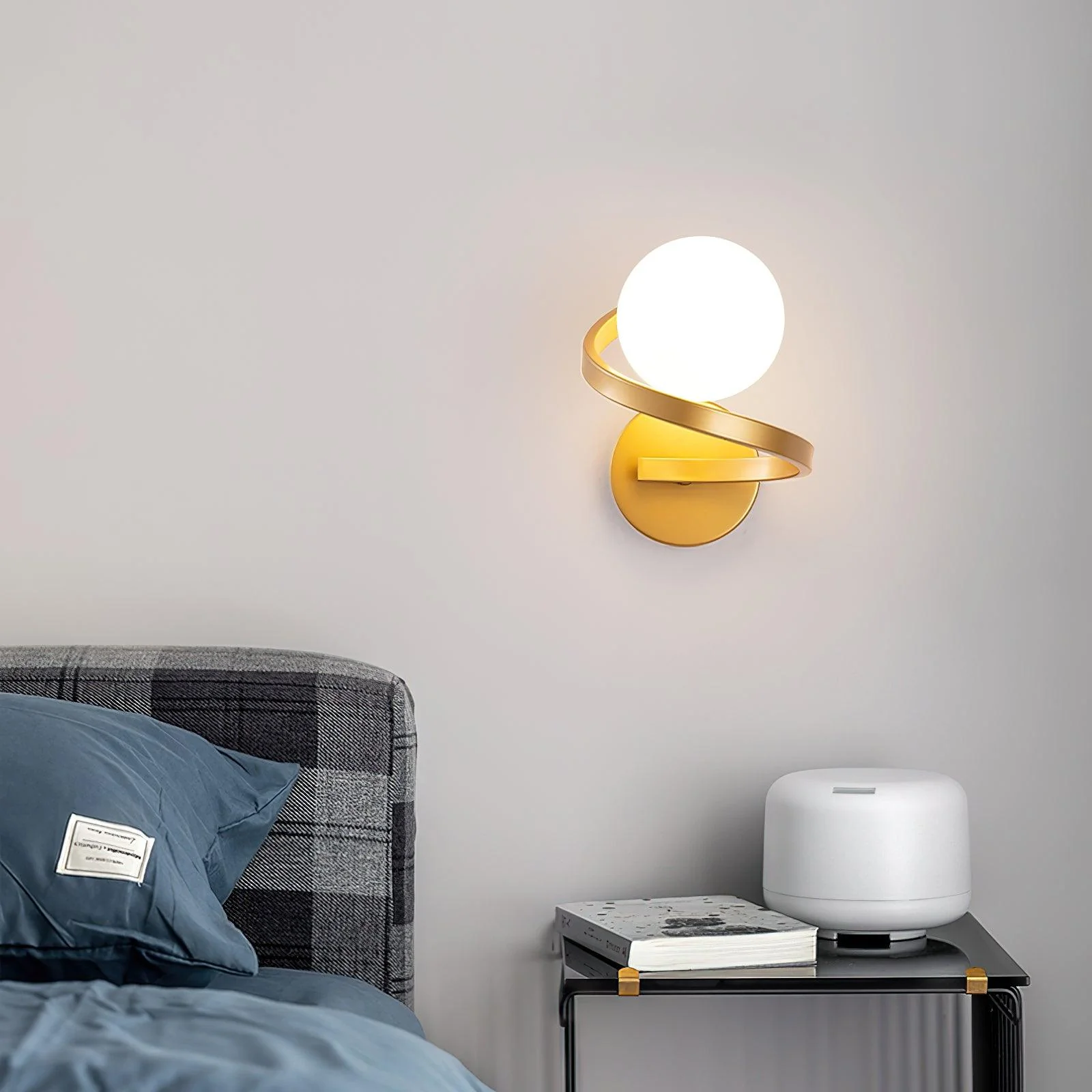 Abner Curved Modern Minimalist Brass Glass Wall Lamp - Image 16