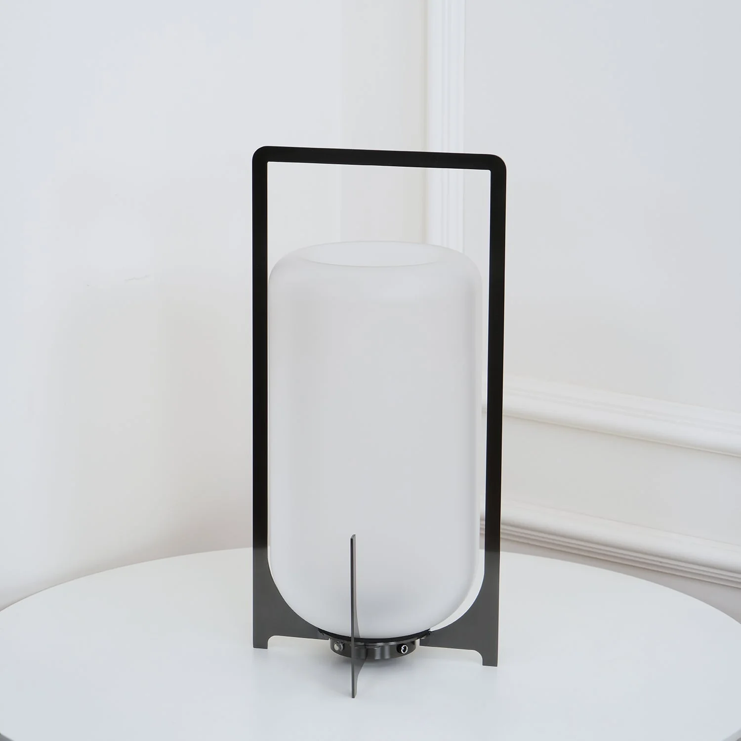 Adeline Minimalist Plastic Outdoor Light - Image 17