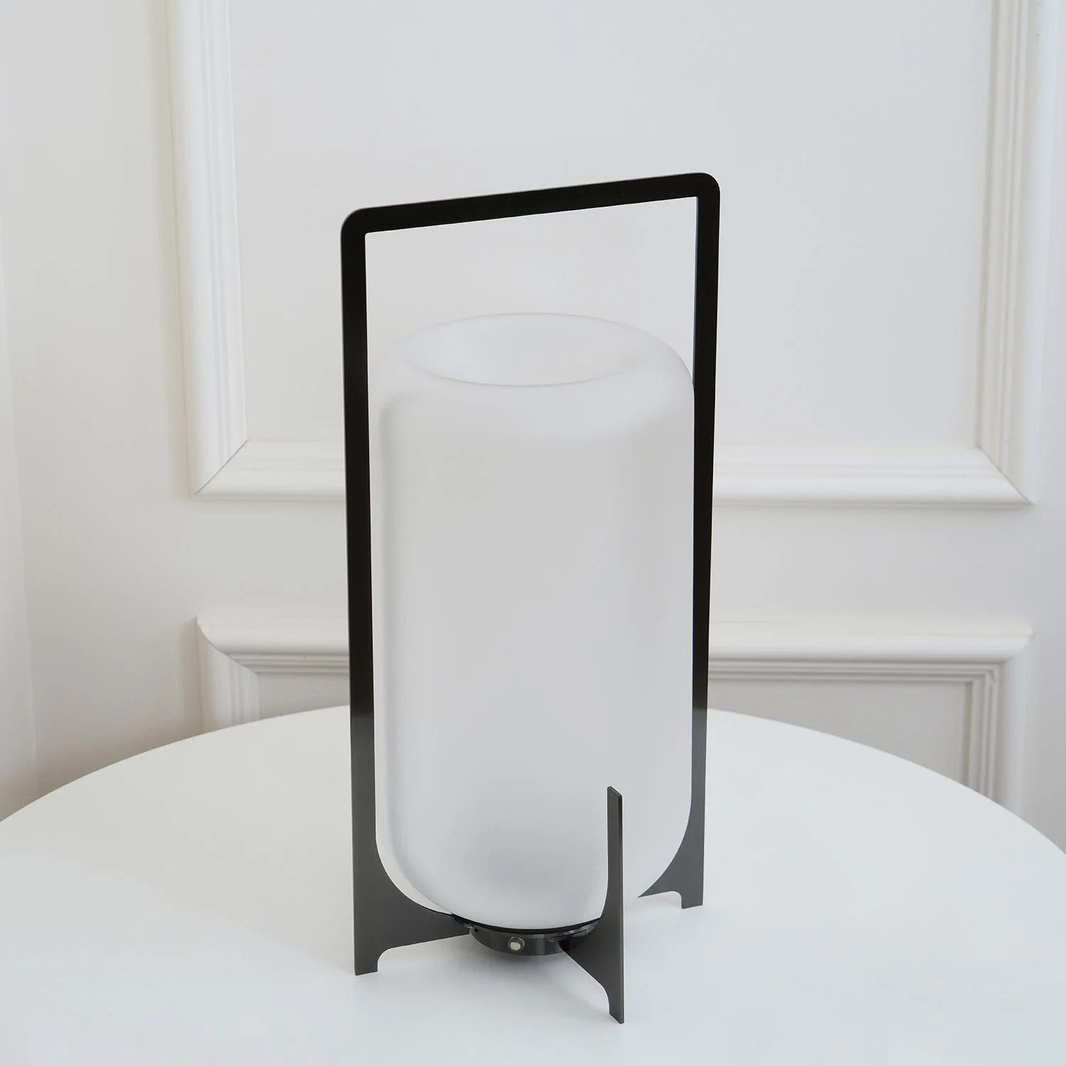 Adeline Minimalist Plastic Outdoor Light - Image 19