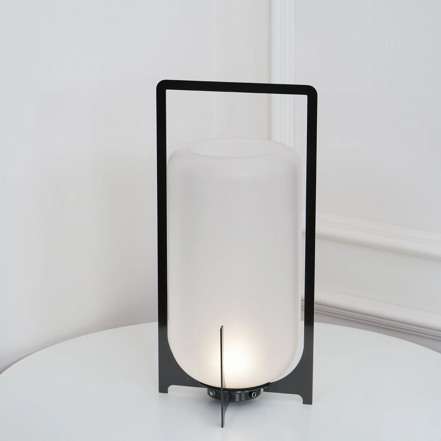 Adeline Minimalist Plastic Outdoor Light - Image 21