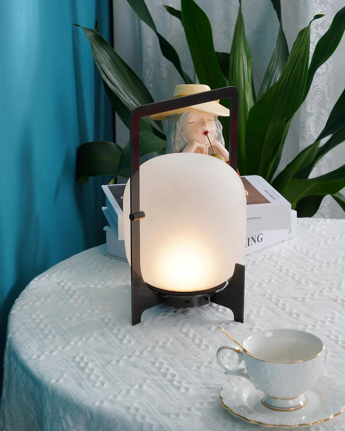 Adeline Minimalist Plastic Outdoor Light - Image 39
