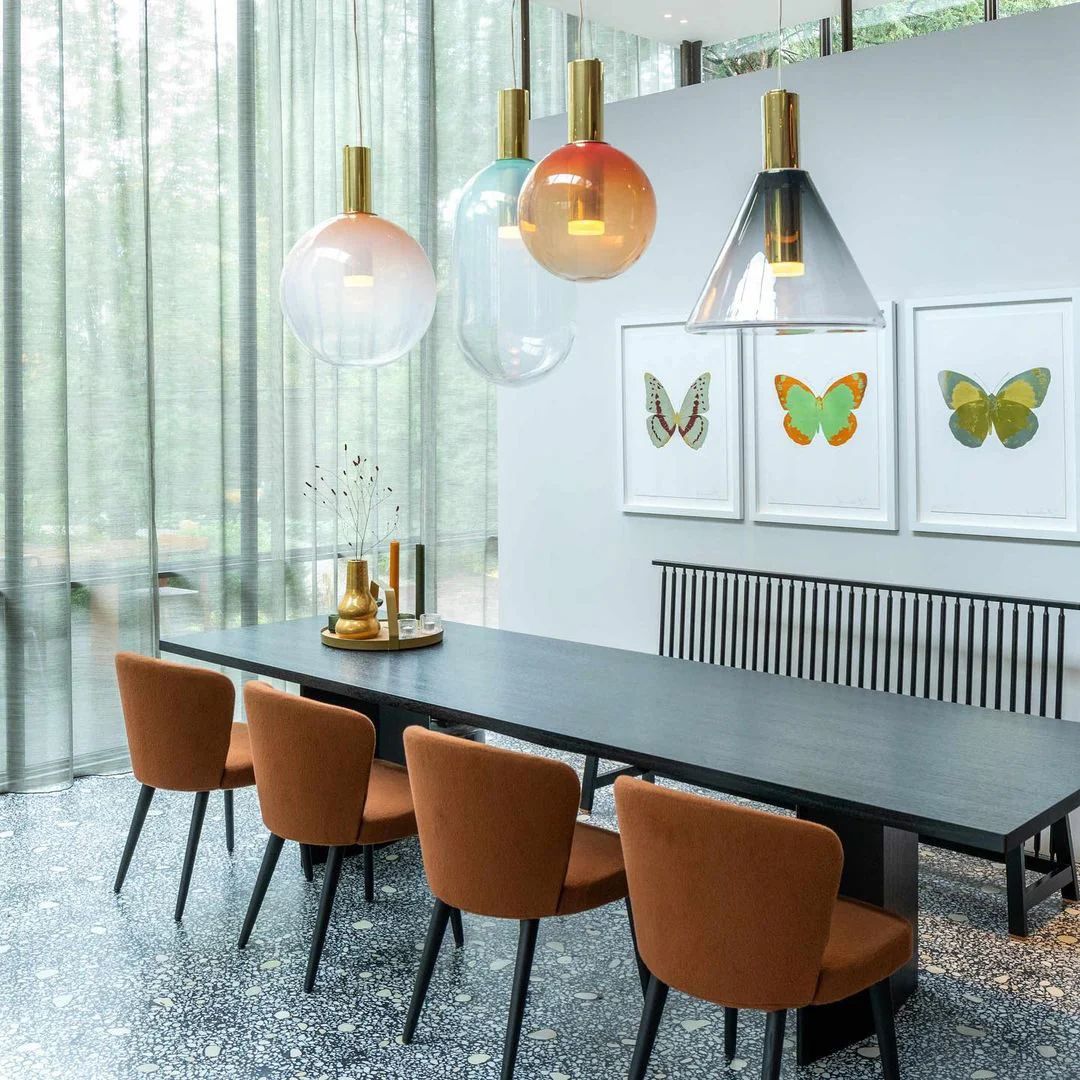 Aeris Minimalist Glass Pendant Lamp - Image 16