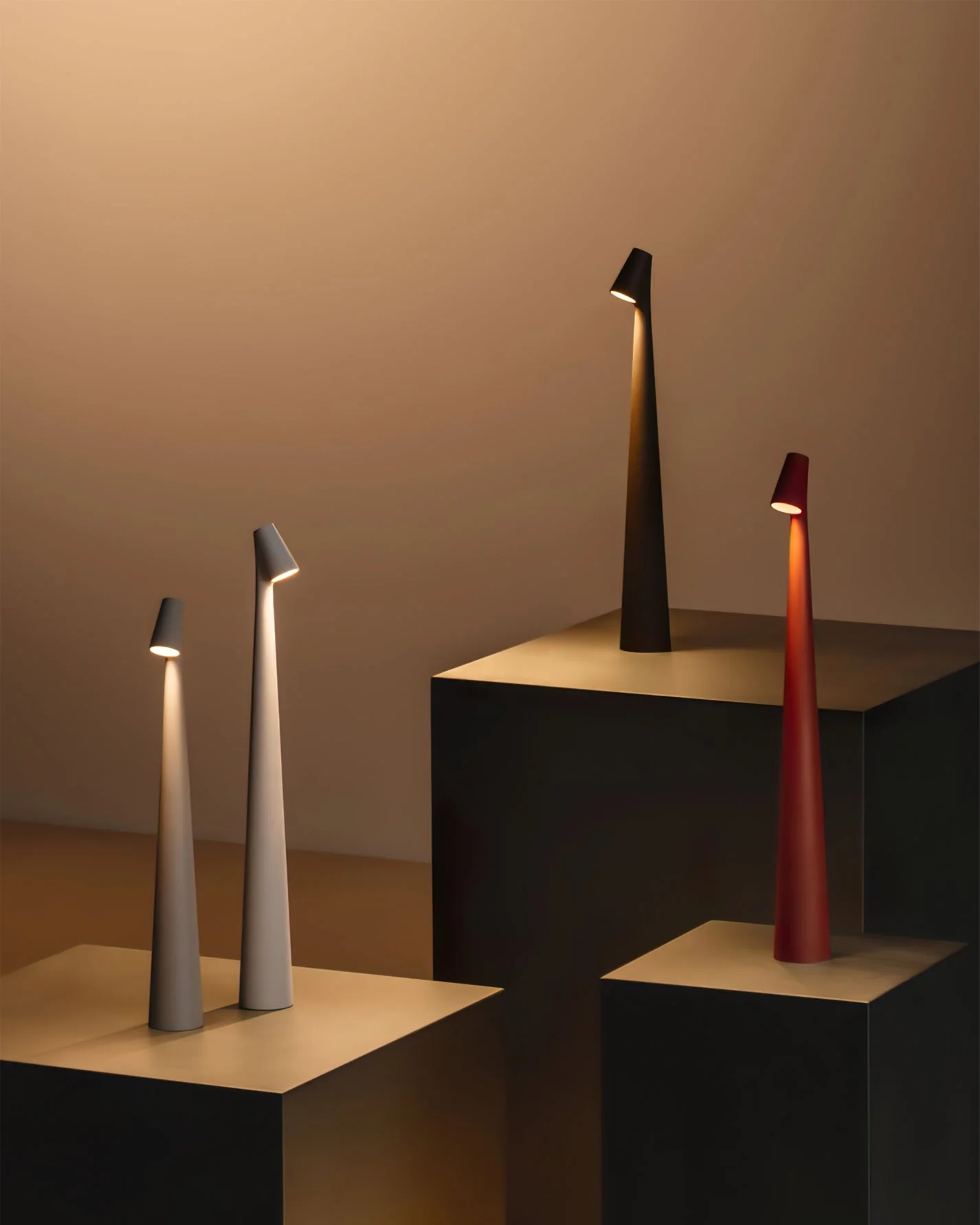 Africa Modern Table Lamp - Image 12
