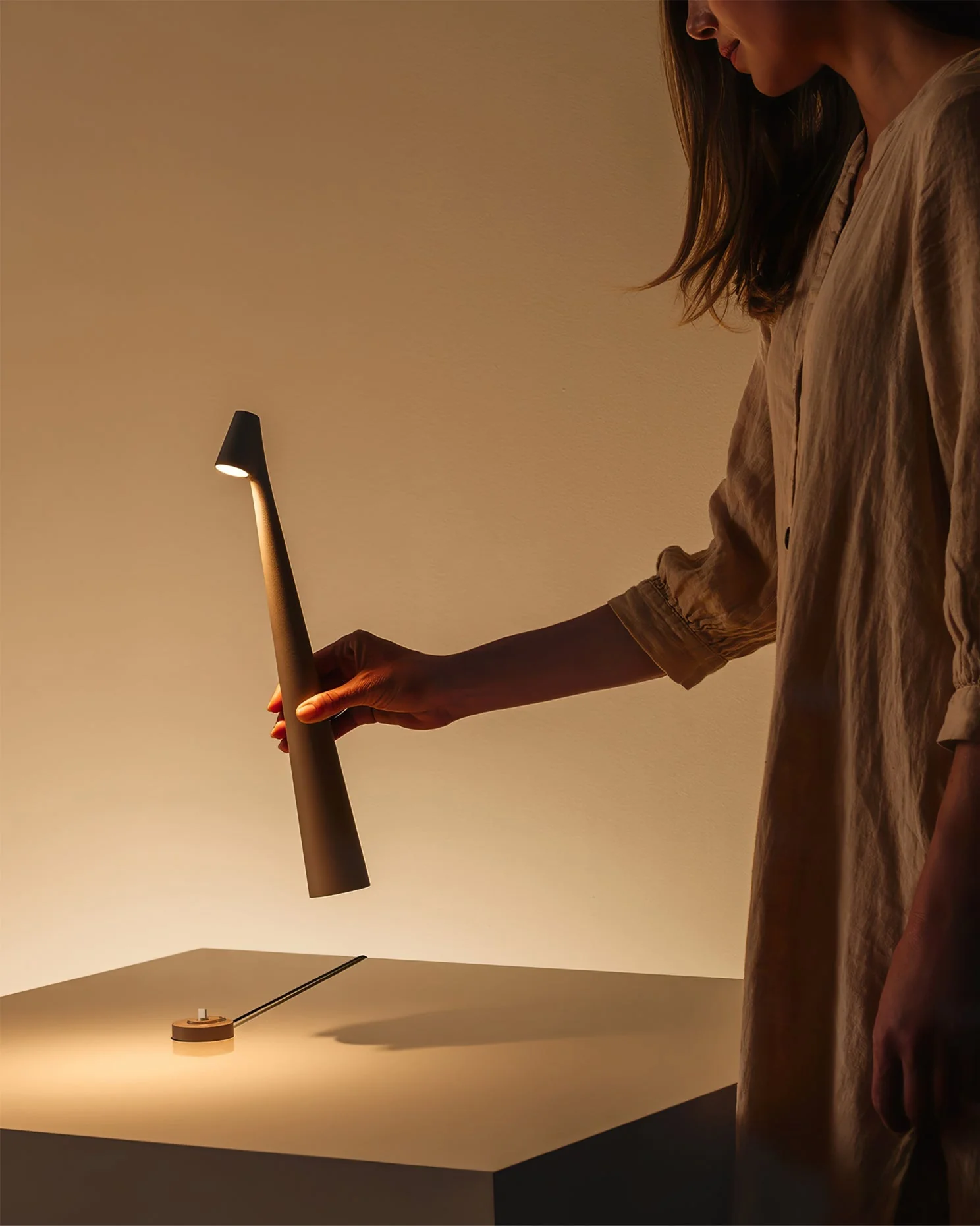 Africa Modern Table Lamp - Image 17