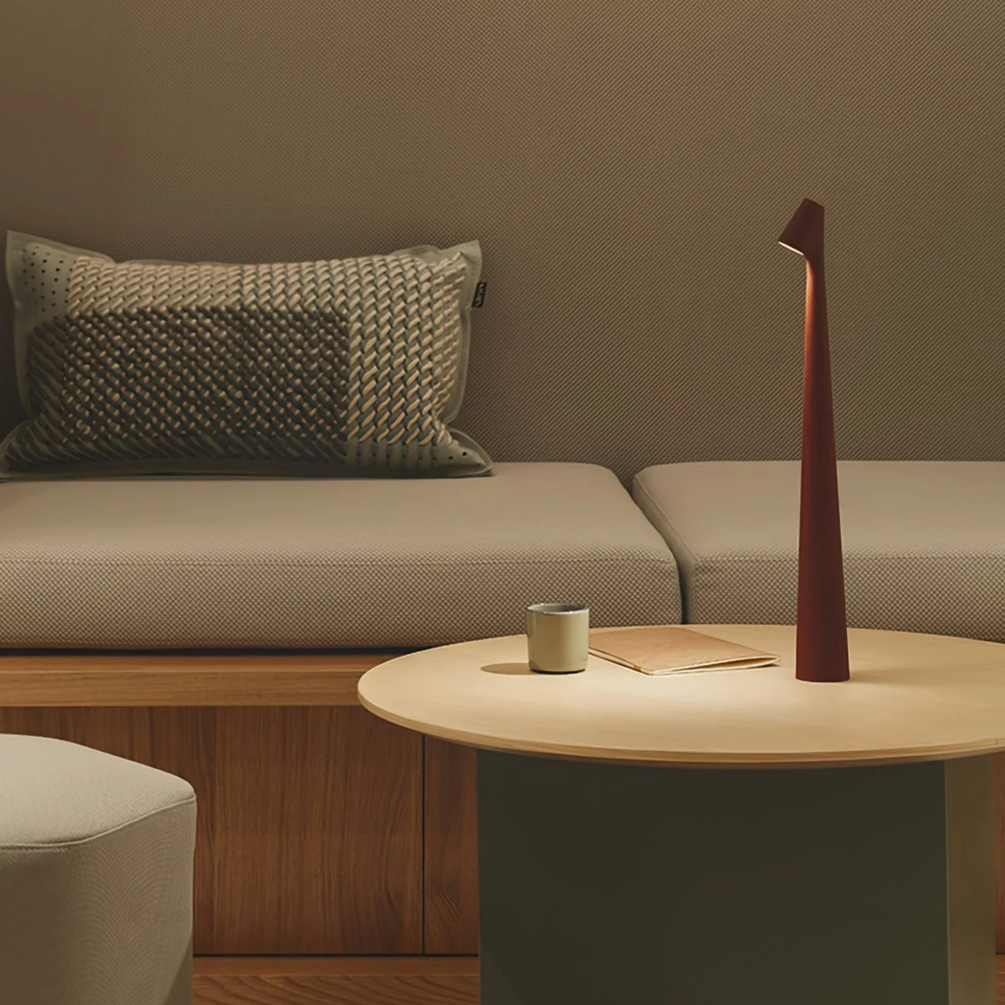 Africa Modern Table Lamp - Image 18