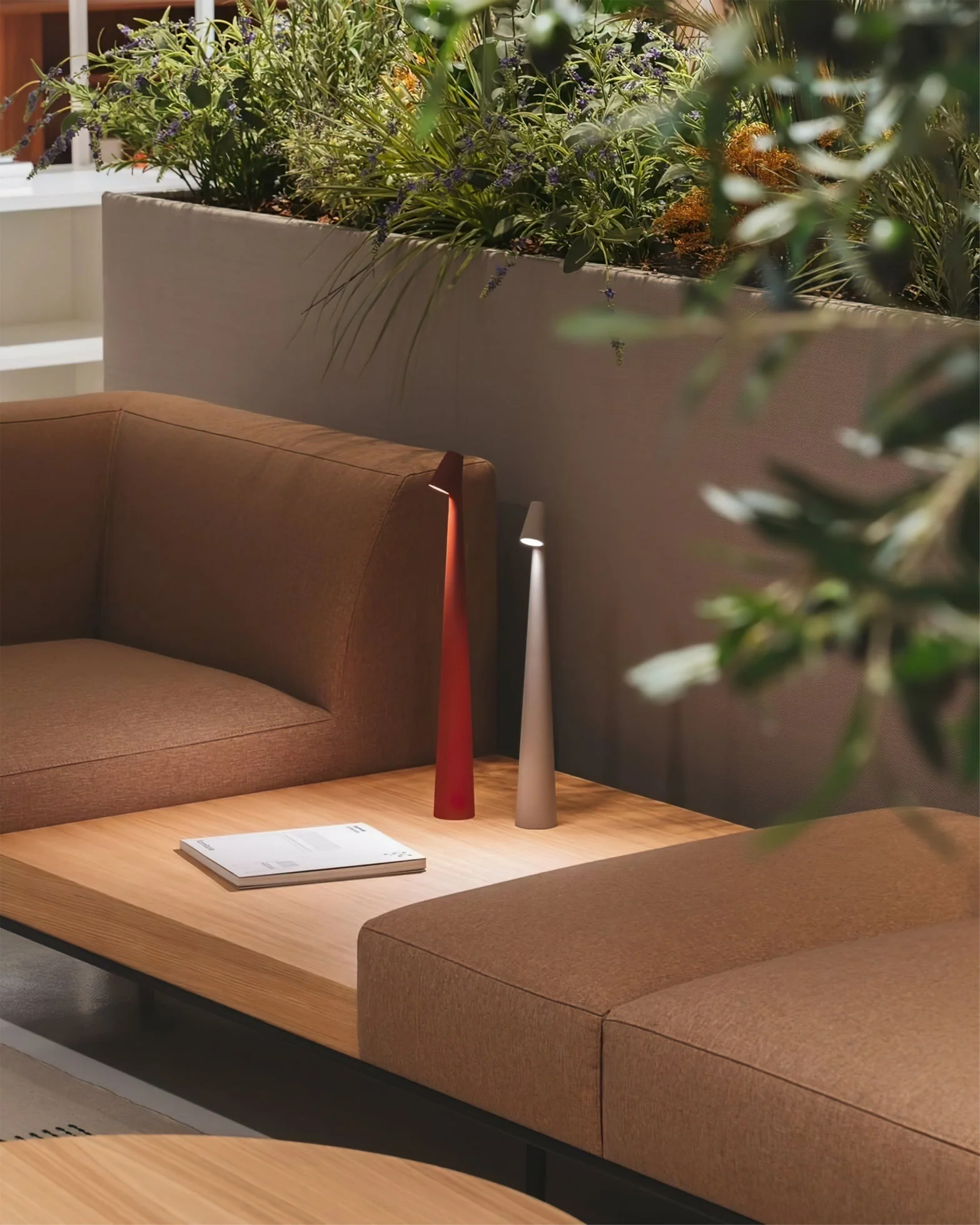 Africa Modern Table Lamp - Image 19