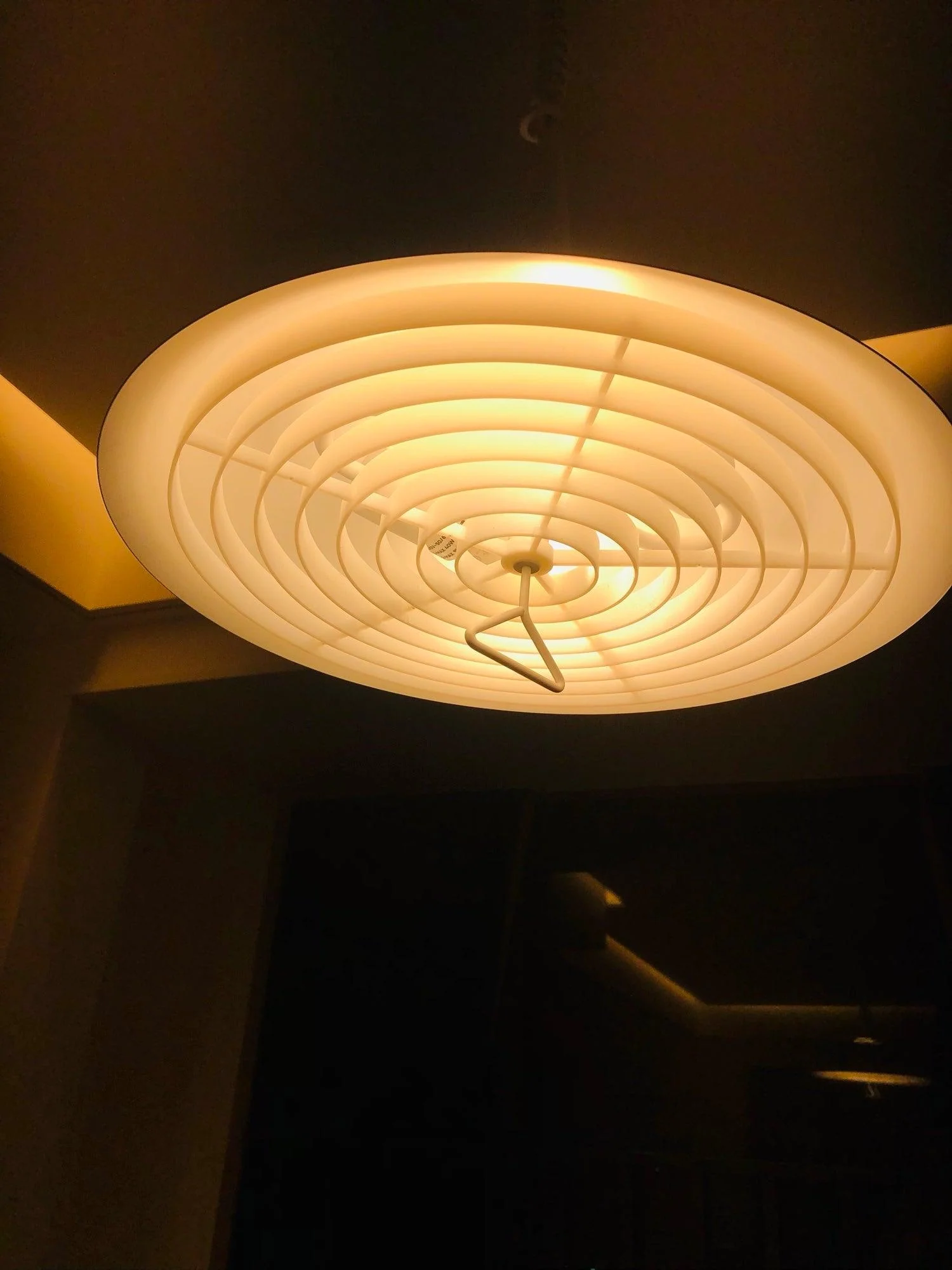 Agnes Modern Minimalist Retro Pendant Lamp - Image 21