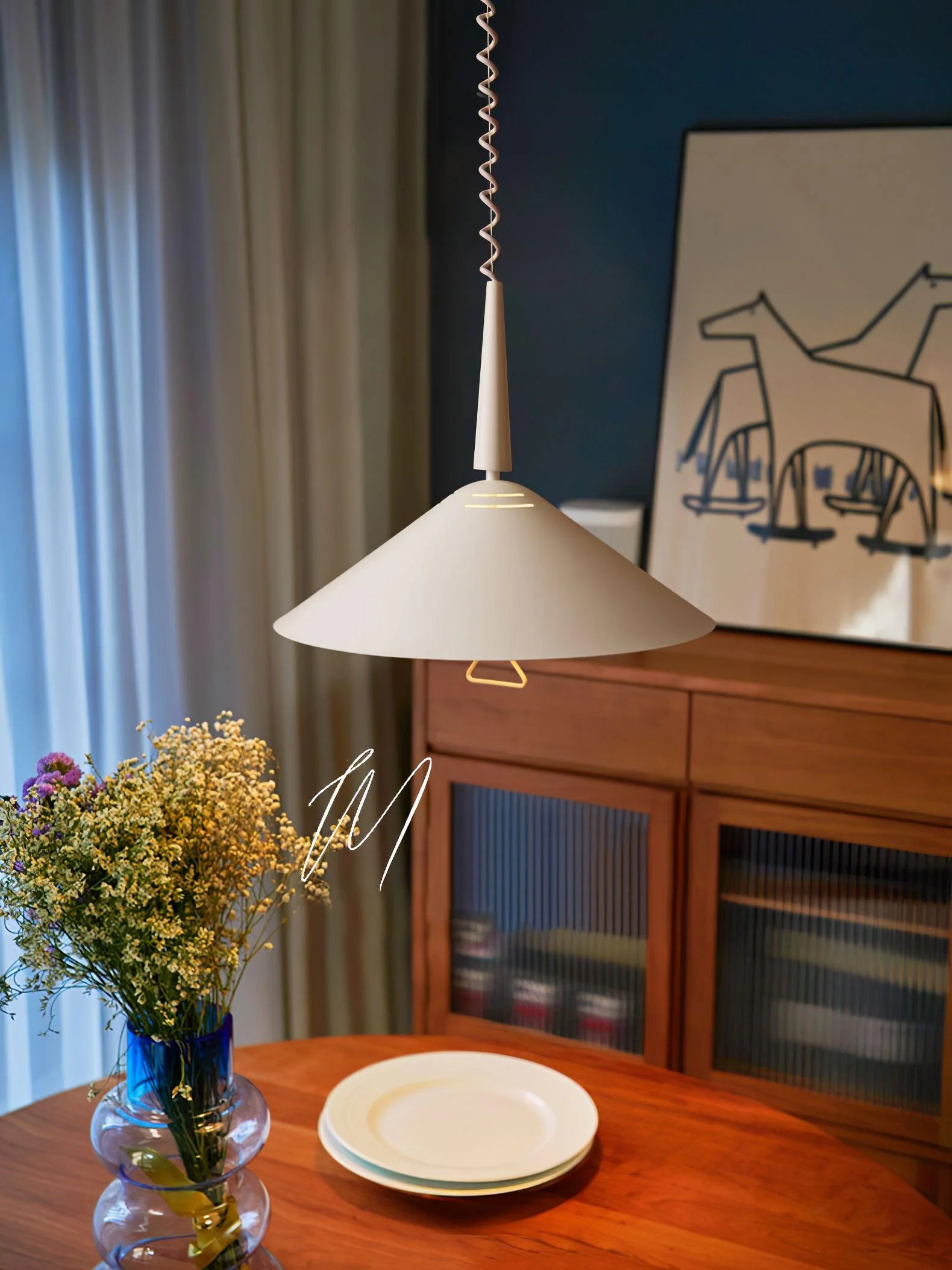 Agnes Modern Minimalist Retro Pendant Lamp - Image 7
