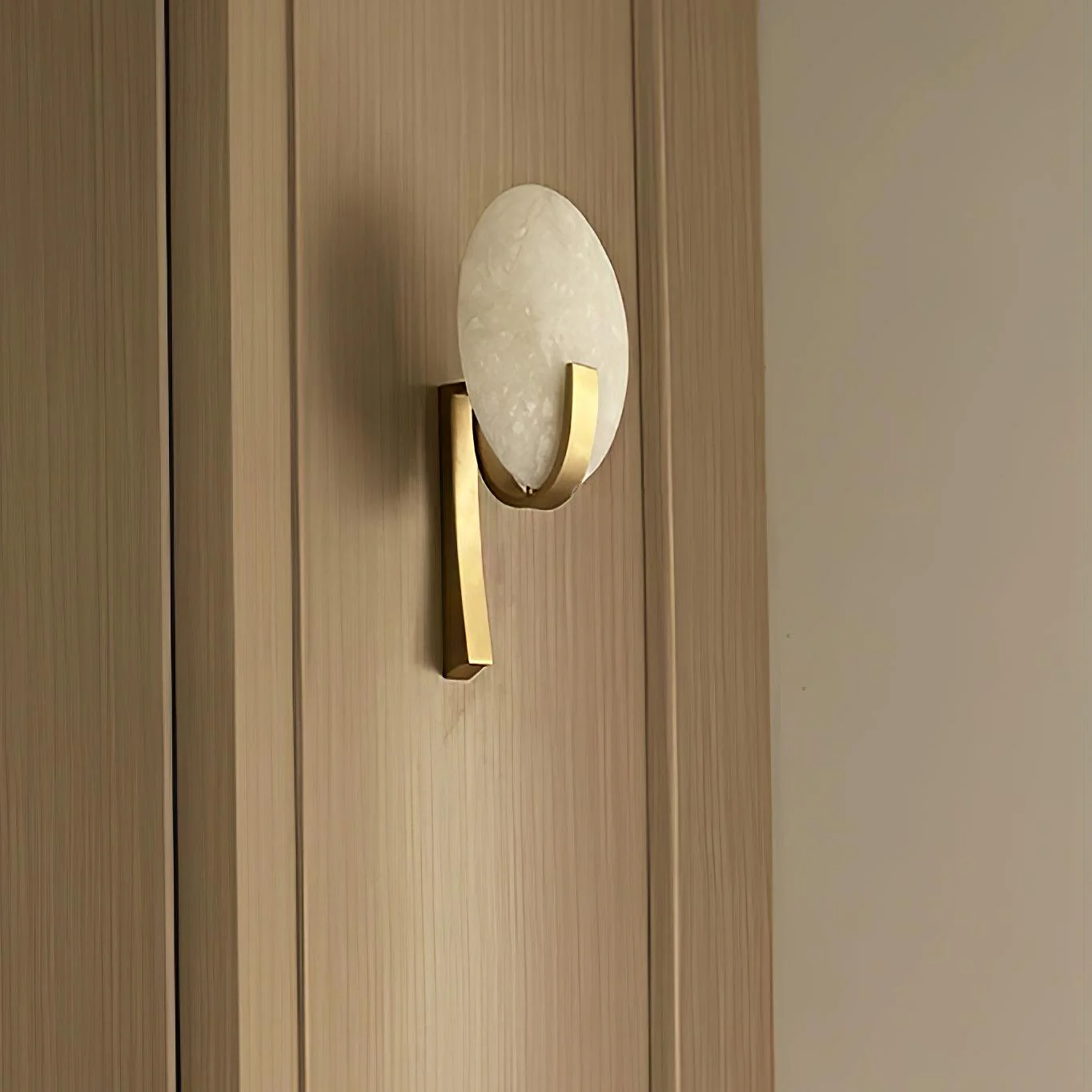 Alice Minimalist Alabaster Wall Light - Image 10