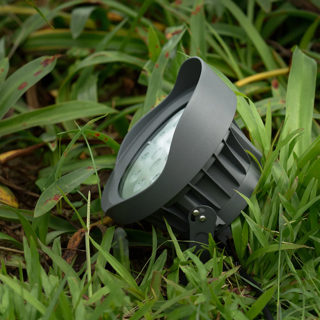 Aliy LED Modern Minimalist Exterior Spotlight