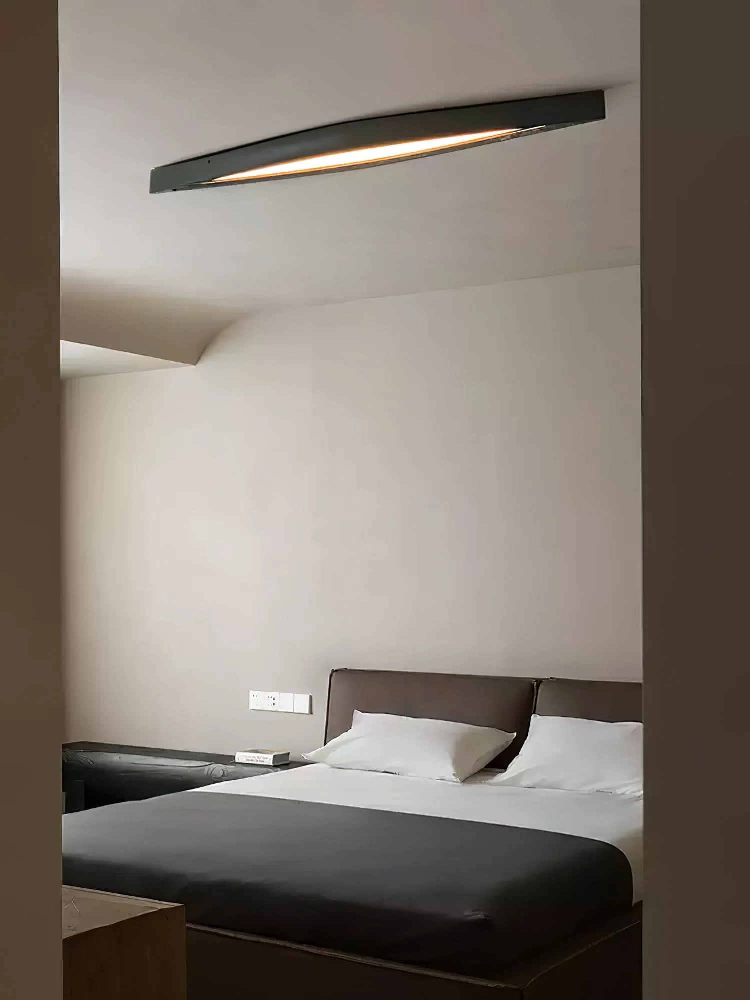 Alnoreth Nordic Horizon Linear Wood Ceiling Lamp - Image 11