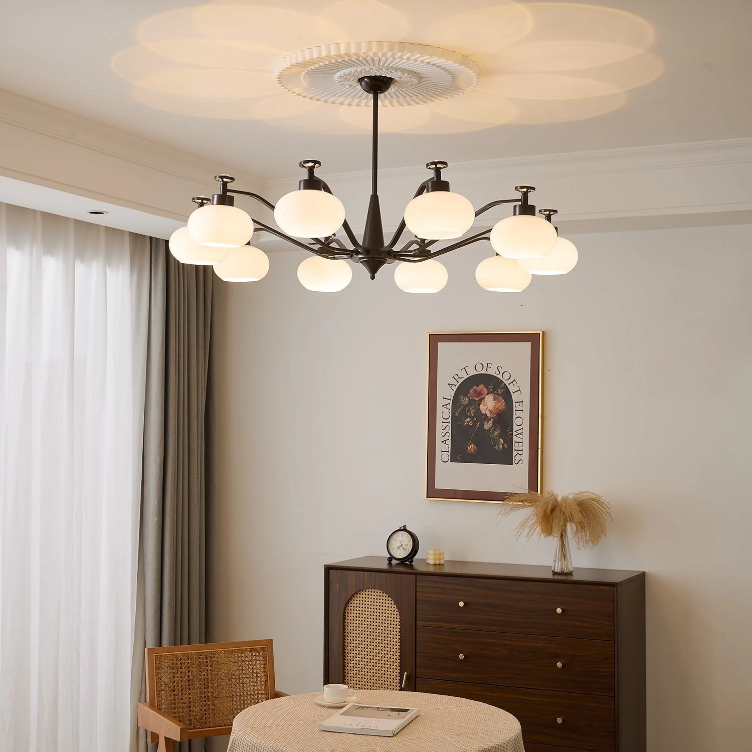 Althaen Elegance Vintage Glass Chandelier - Image 27