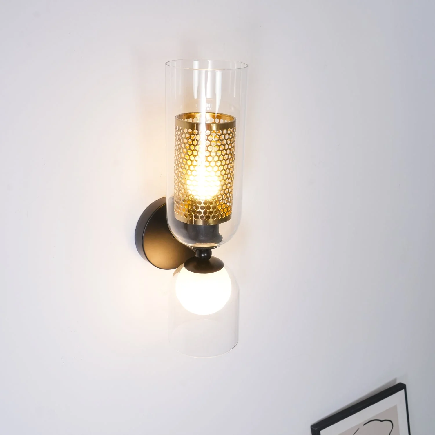 Alvynan Premium Nordic Art Glass Wall Lamp - Image 4
