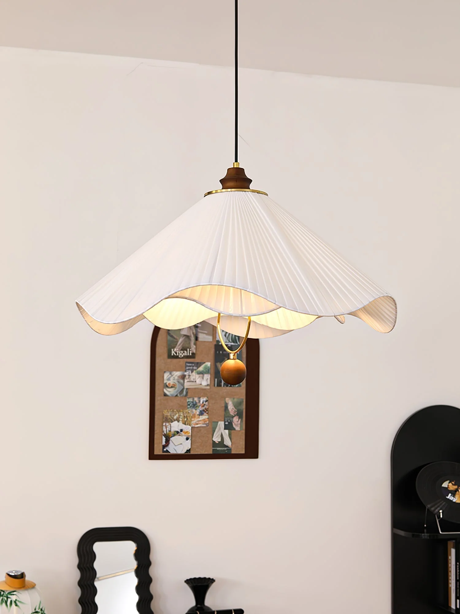 Amelie Modern Pendant Light - Image 12