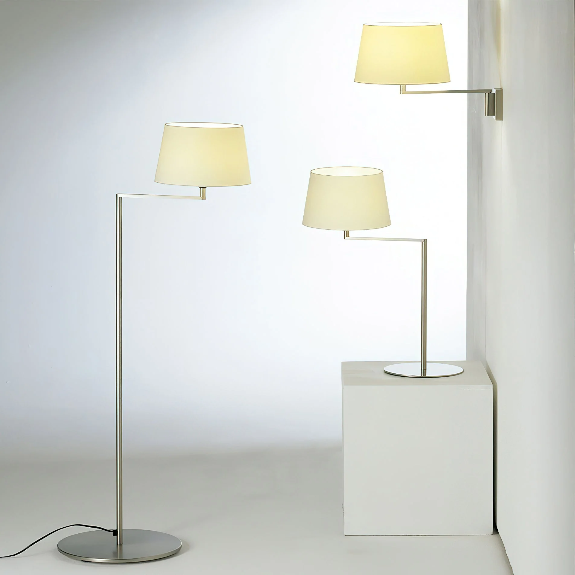 Americana Contemporary Fabric Floor Lamp - Image 4
