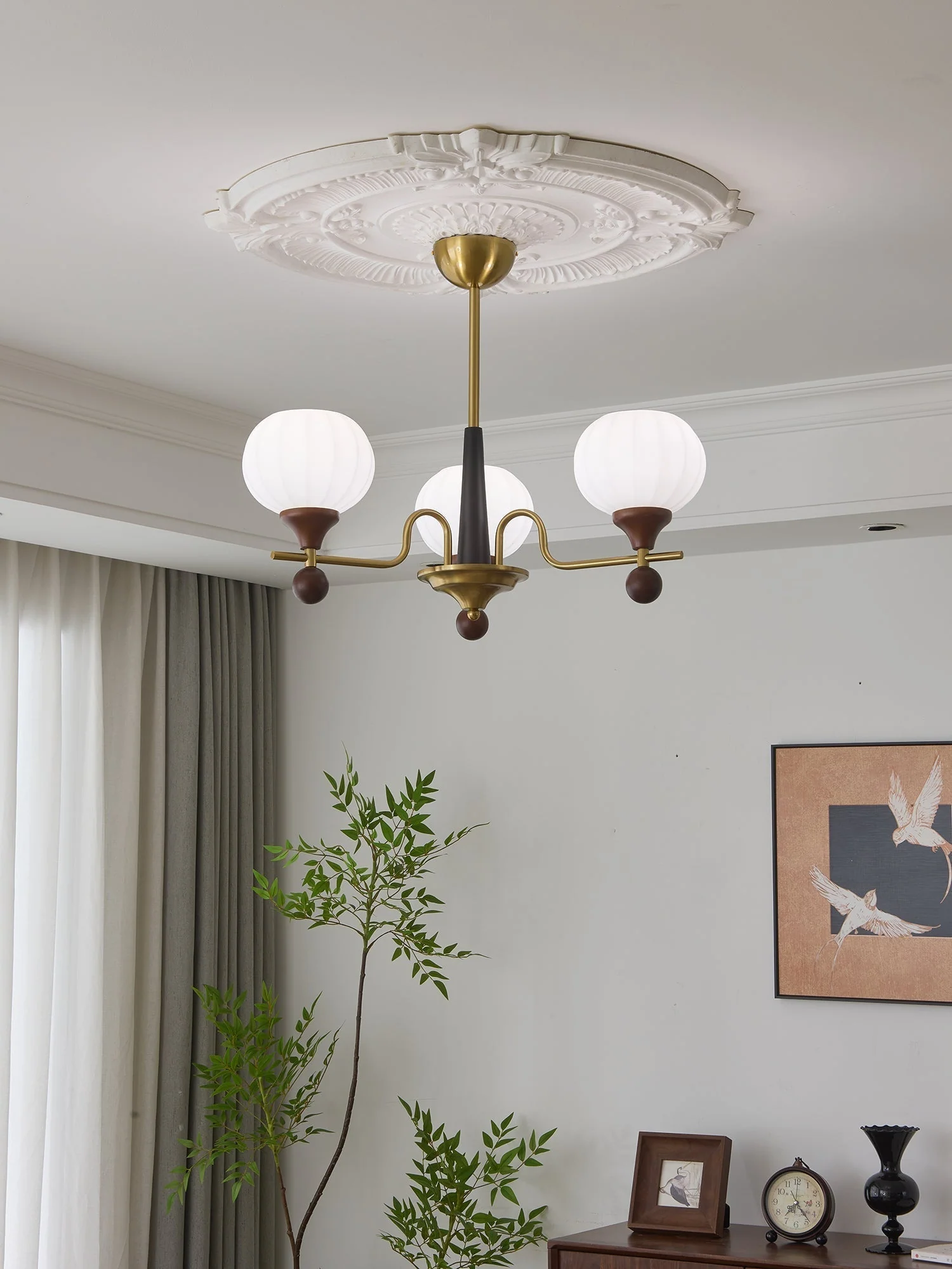Anorionis Traditional Premium Wood Chandelier - Image 2