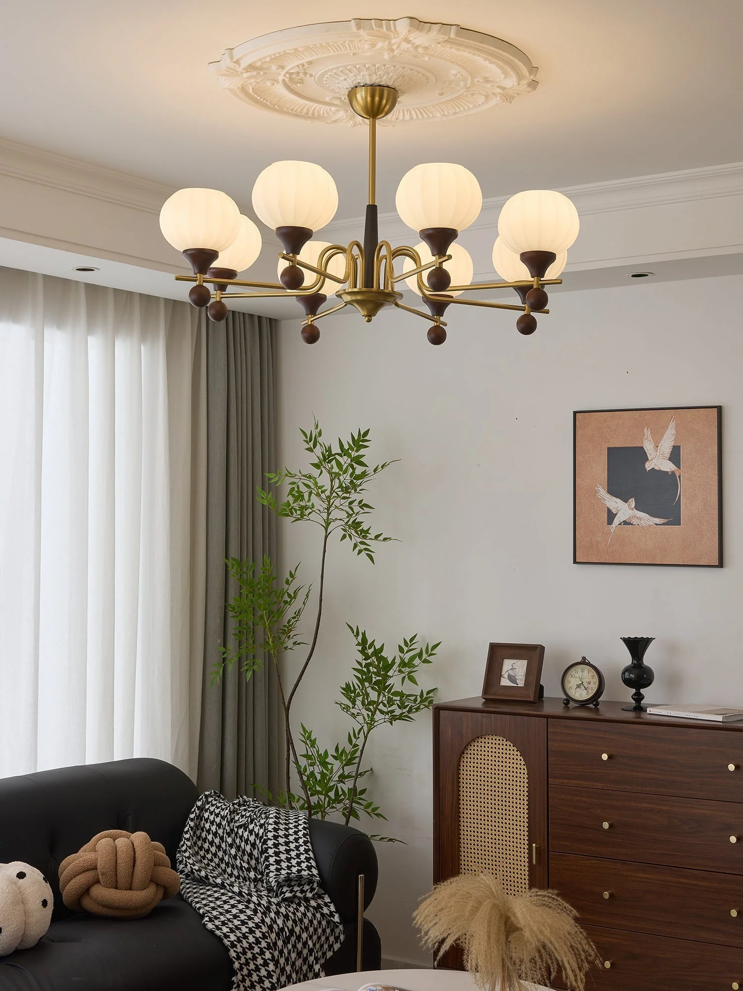 Anorionis Traditional Premium Wood Chandelier - Image 29