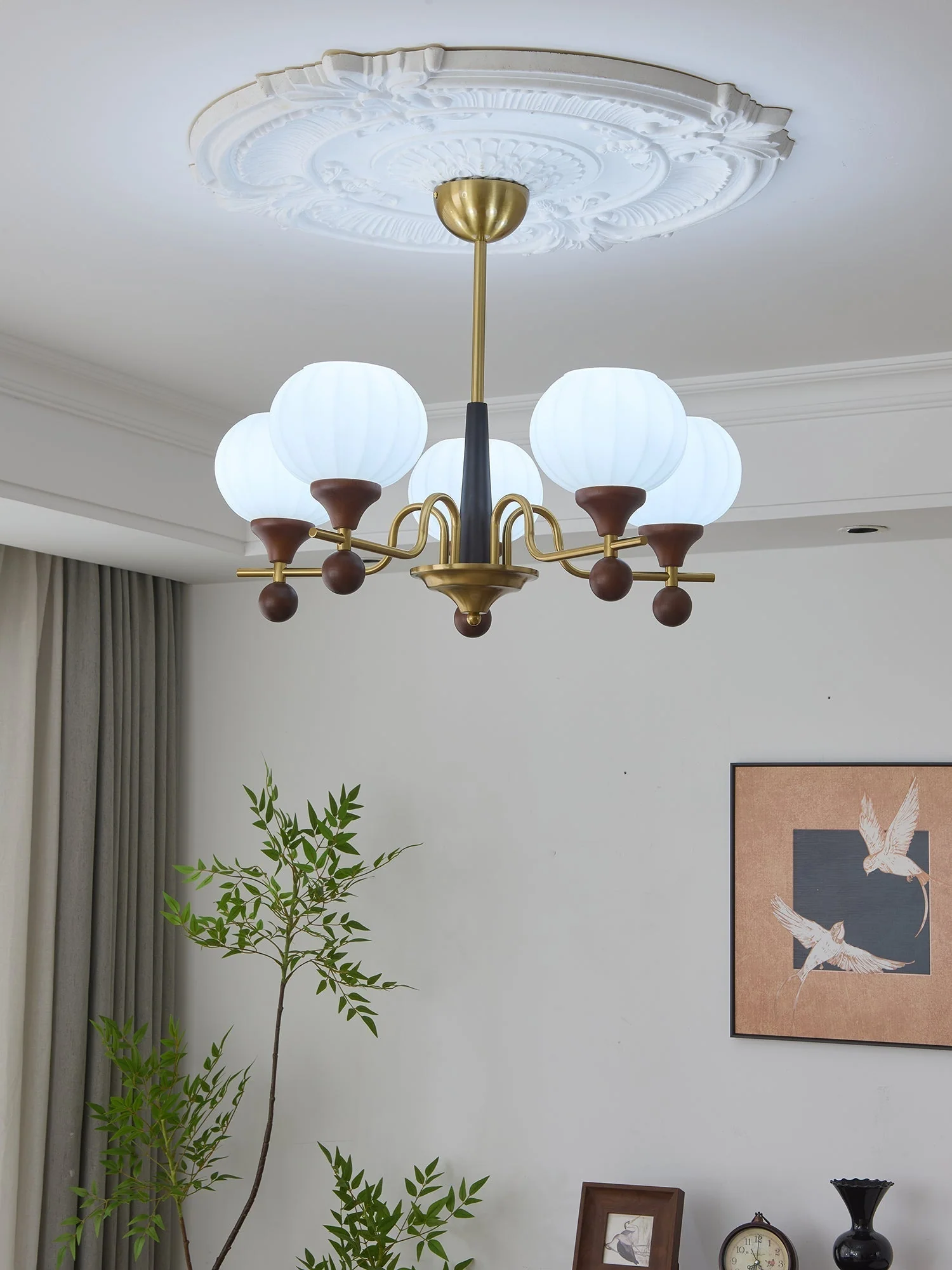Anorionis Traditional Premium Wood Chandelier - Image 30