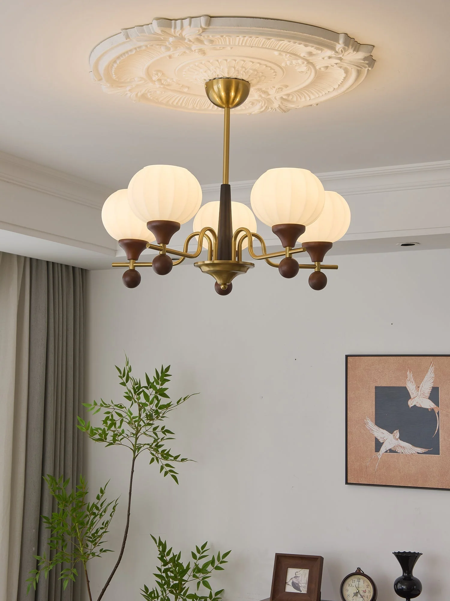 Anorionis Traditional Premium Wood Chandelier - Image 31