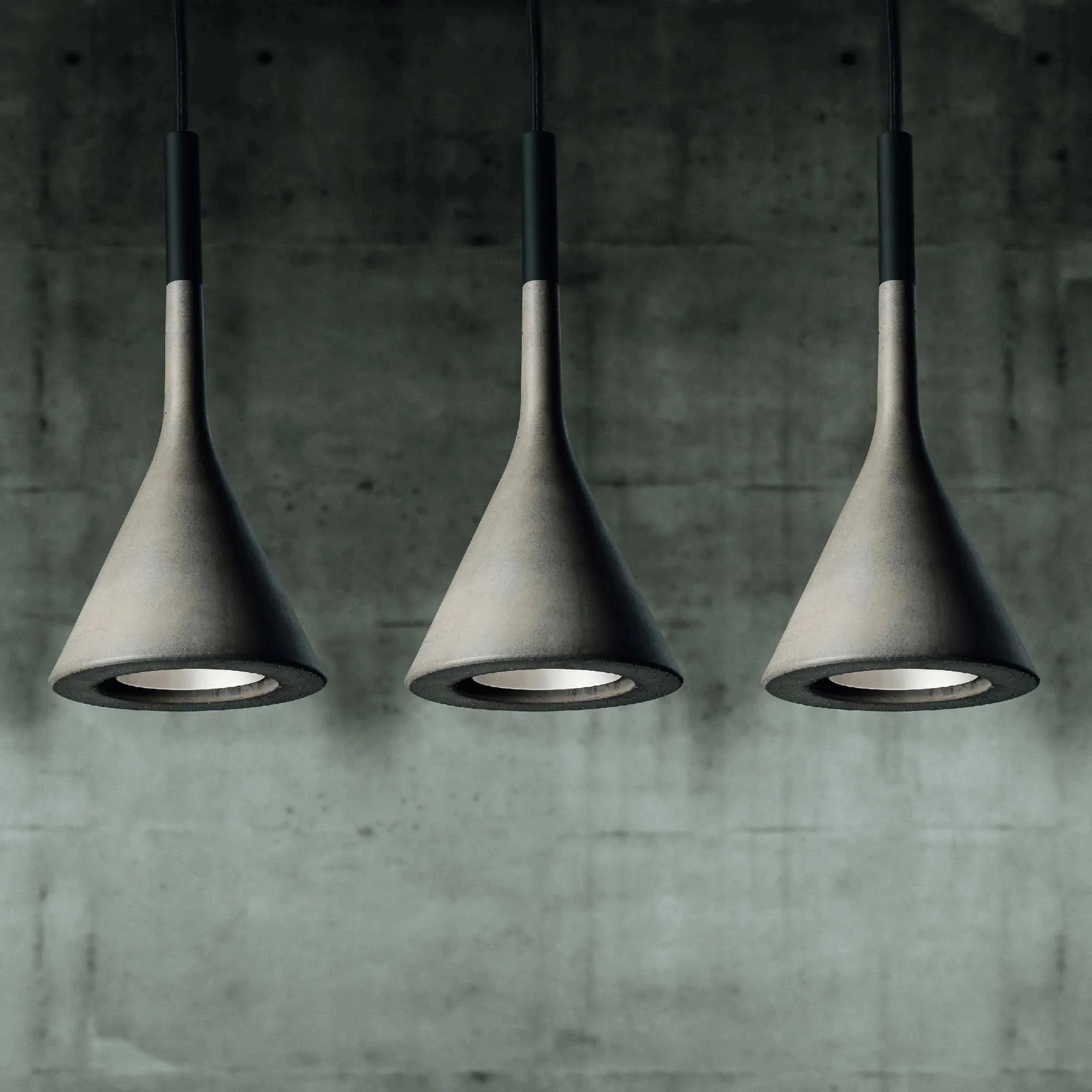 Aplomb Industrial Pendant Light - Image 15