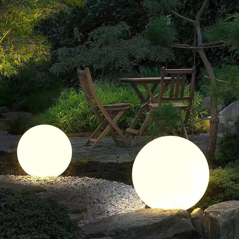 Aria Minimalist Outdoor Light Resin - Image 5
