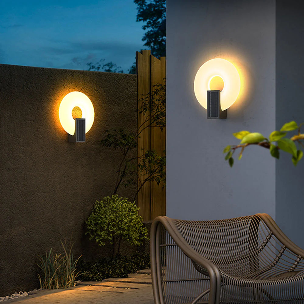 Arisha Modern Outdoor Wall Lamp - Image 4