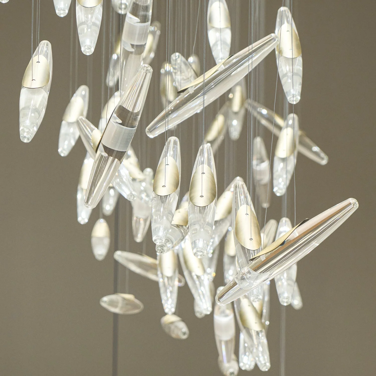 Armira Luxury Moonlight Whispers Glass Chandelier - Image 54