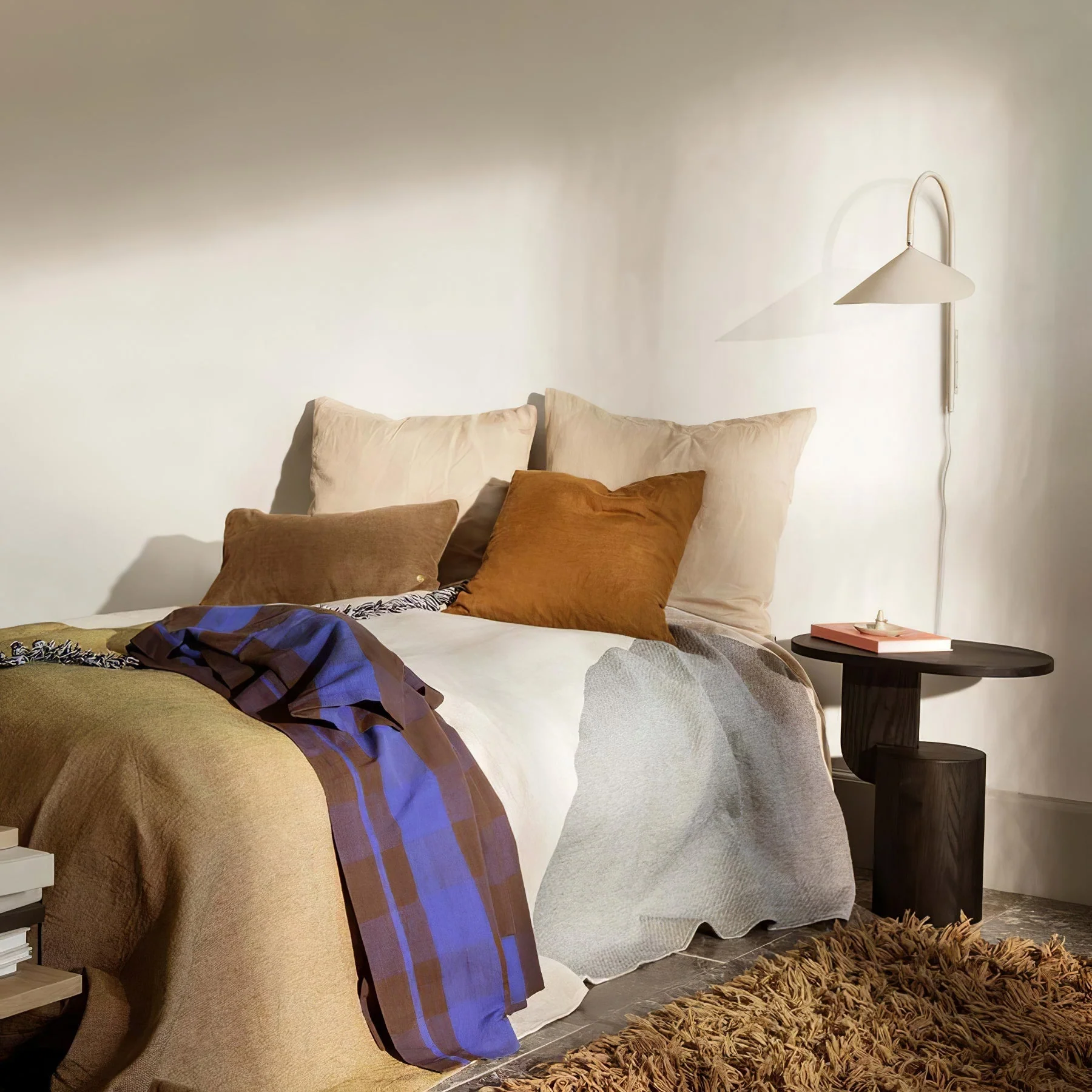 Arum Minimalist Wall Light - Image 20