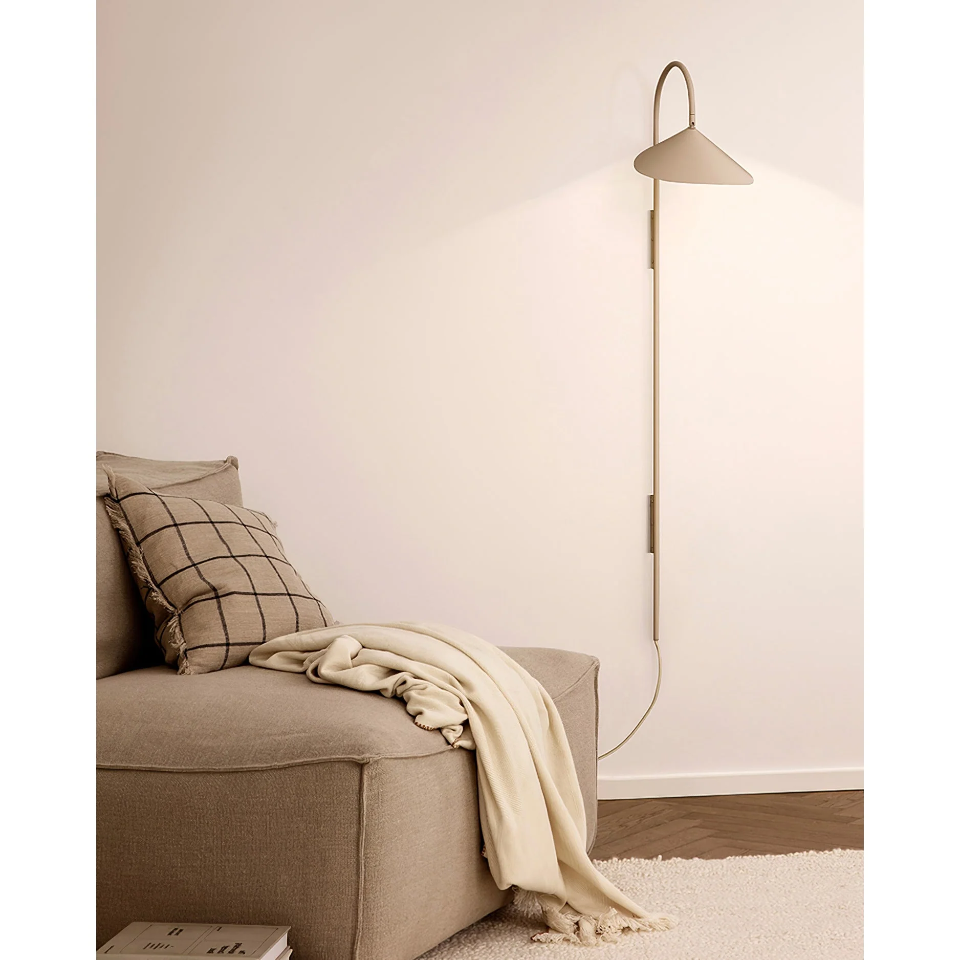 Arum Minimalist Wall Light - Image 24