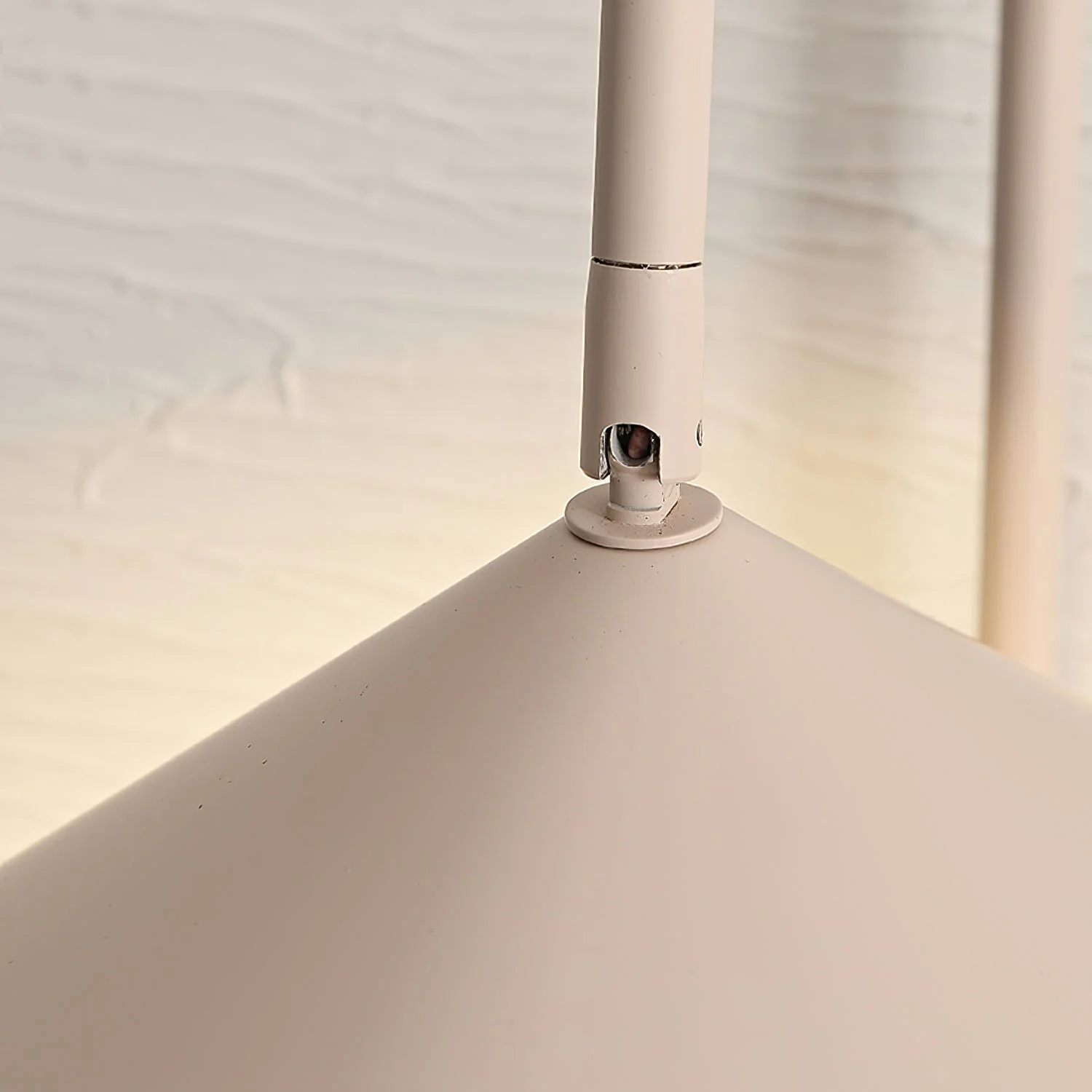 Arum Minimalist Wall Light - Image 33