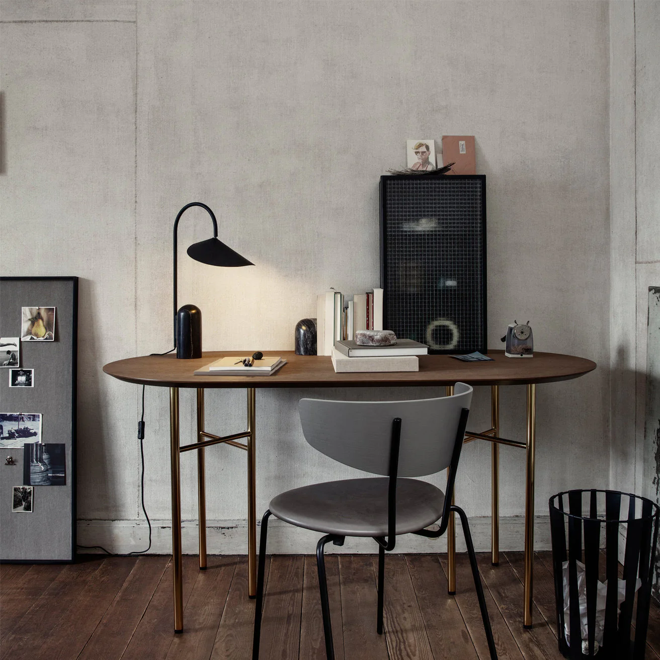 Arum Modern Table Lamp - Image 12