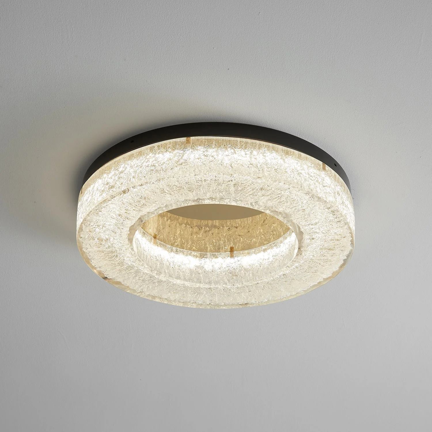 Ashaionis Ice Crack Circle Resin Ceiling Lamp - Image 14