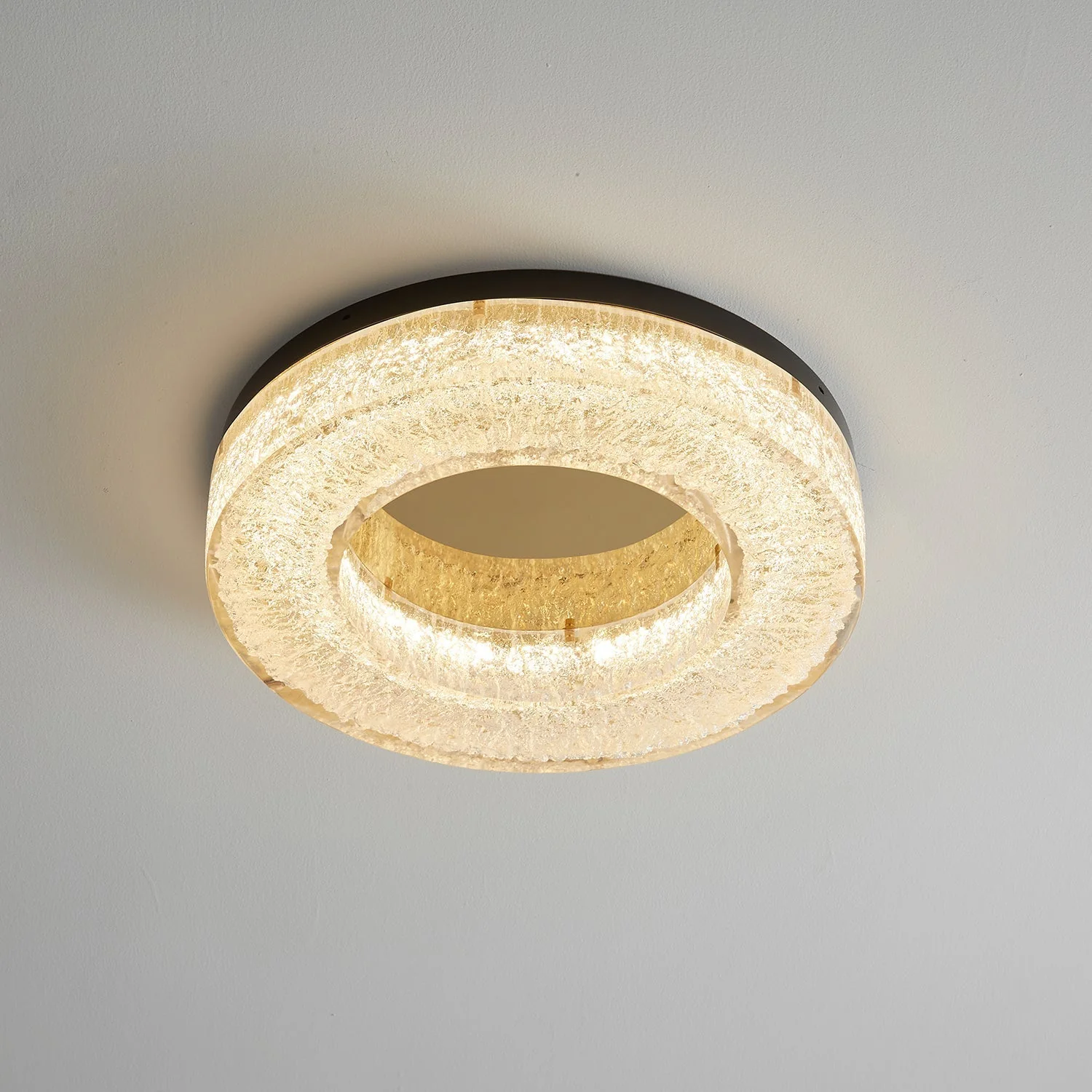 Ashaionis Ice Crack Circle Resin Ceiling Lamp - Image 17