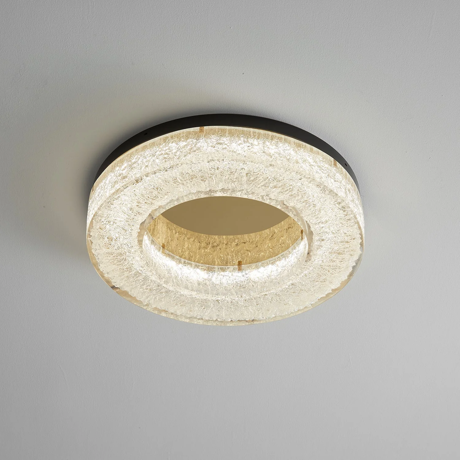 Ashaionis Ice Crack Circle Resin Ceiling Lamp - Image 18