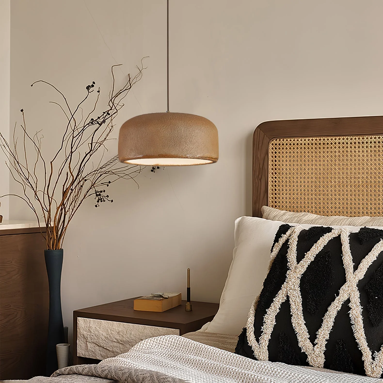 Auralis Resin Scandinavian Pendant Lamp - Image 28