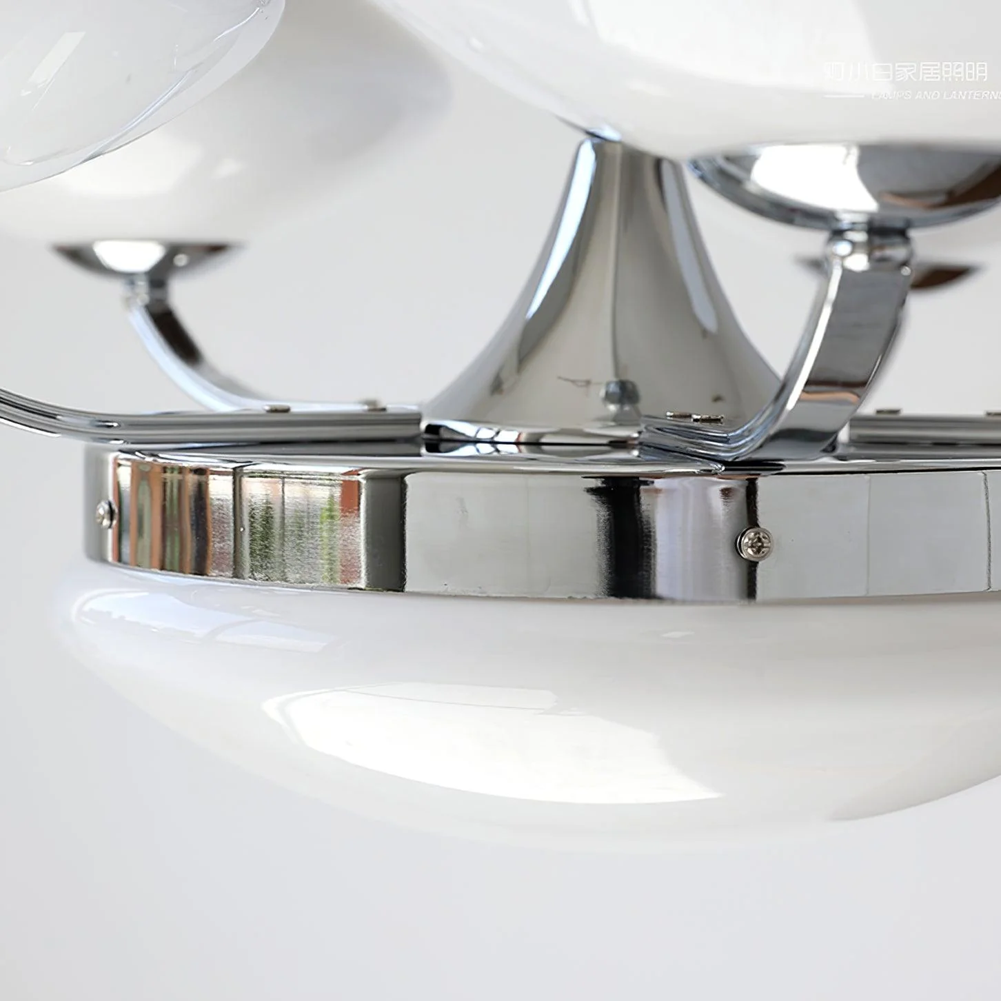 Aurelia Classic Glass Chandelier - Image 26