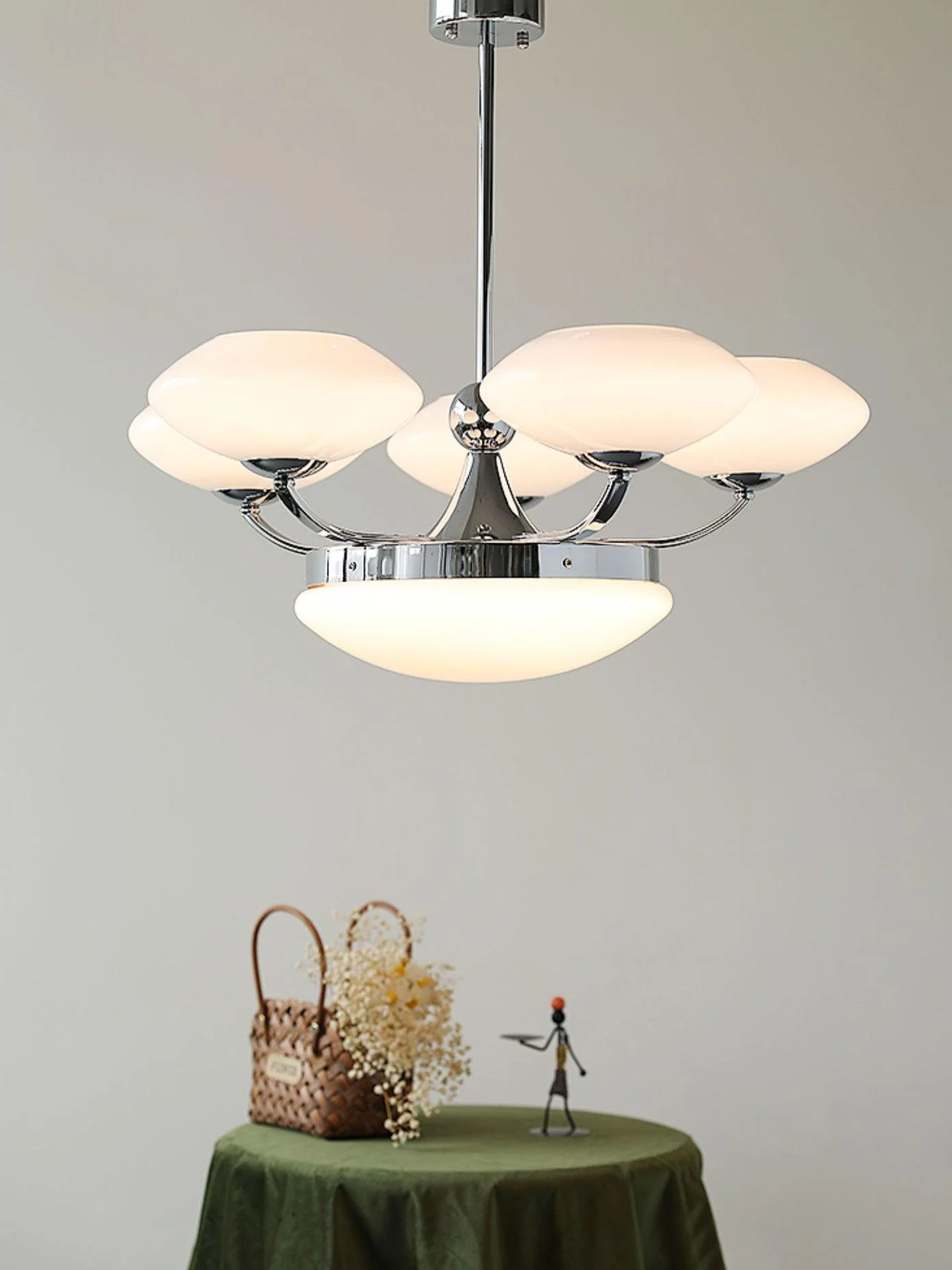 Aurelia Classic Glass Chandelier - Image 5