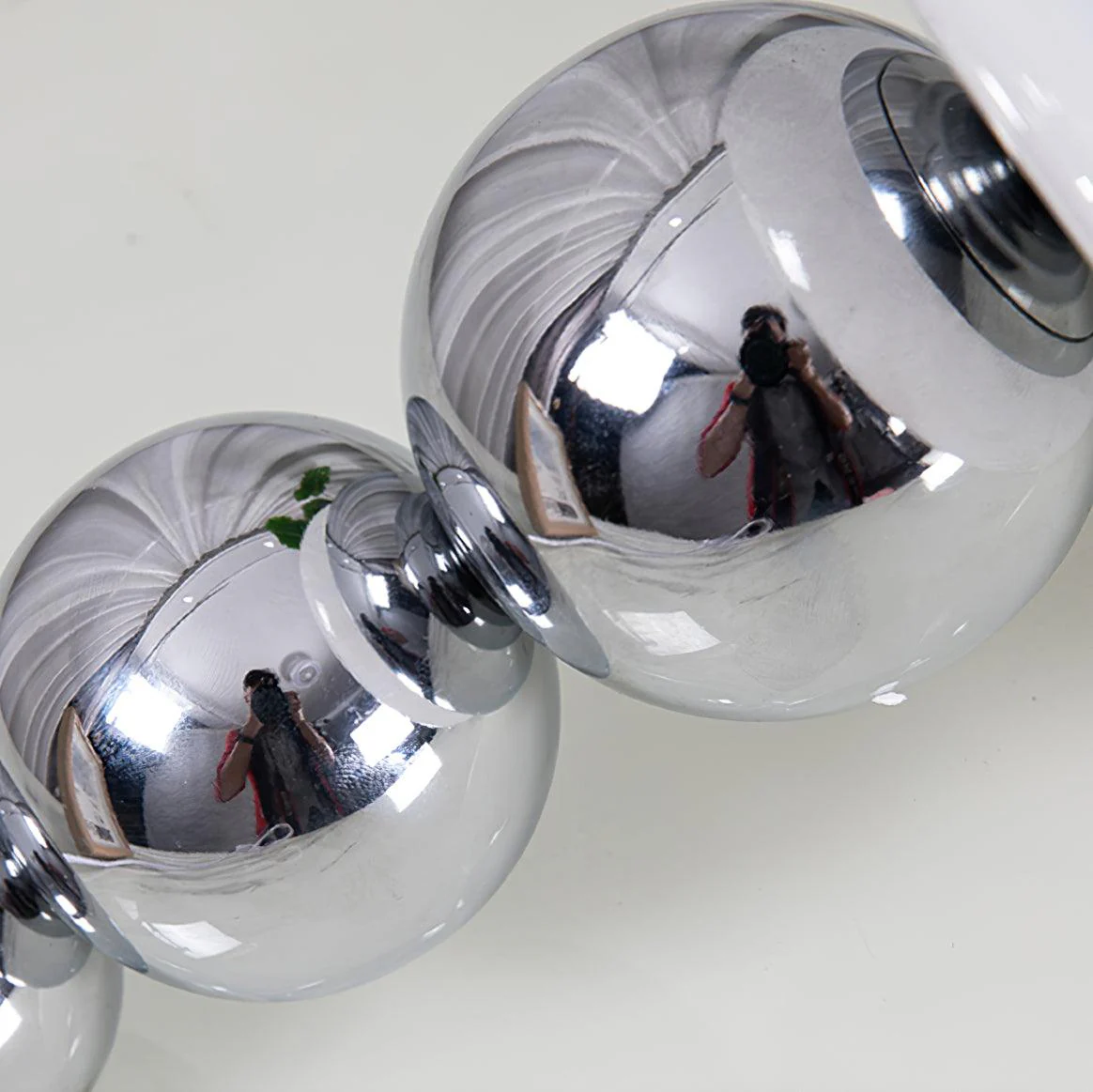 Aurelin Glass Artistic Pendant Light - Image 16