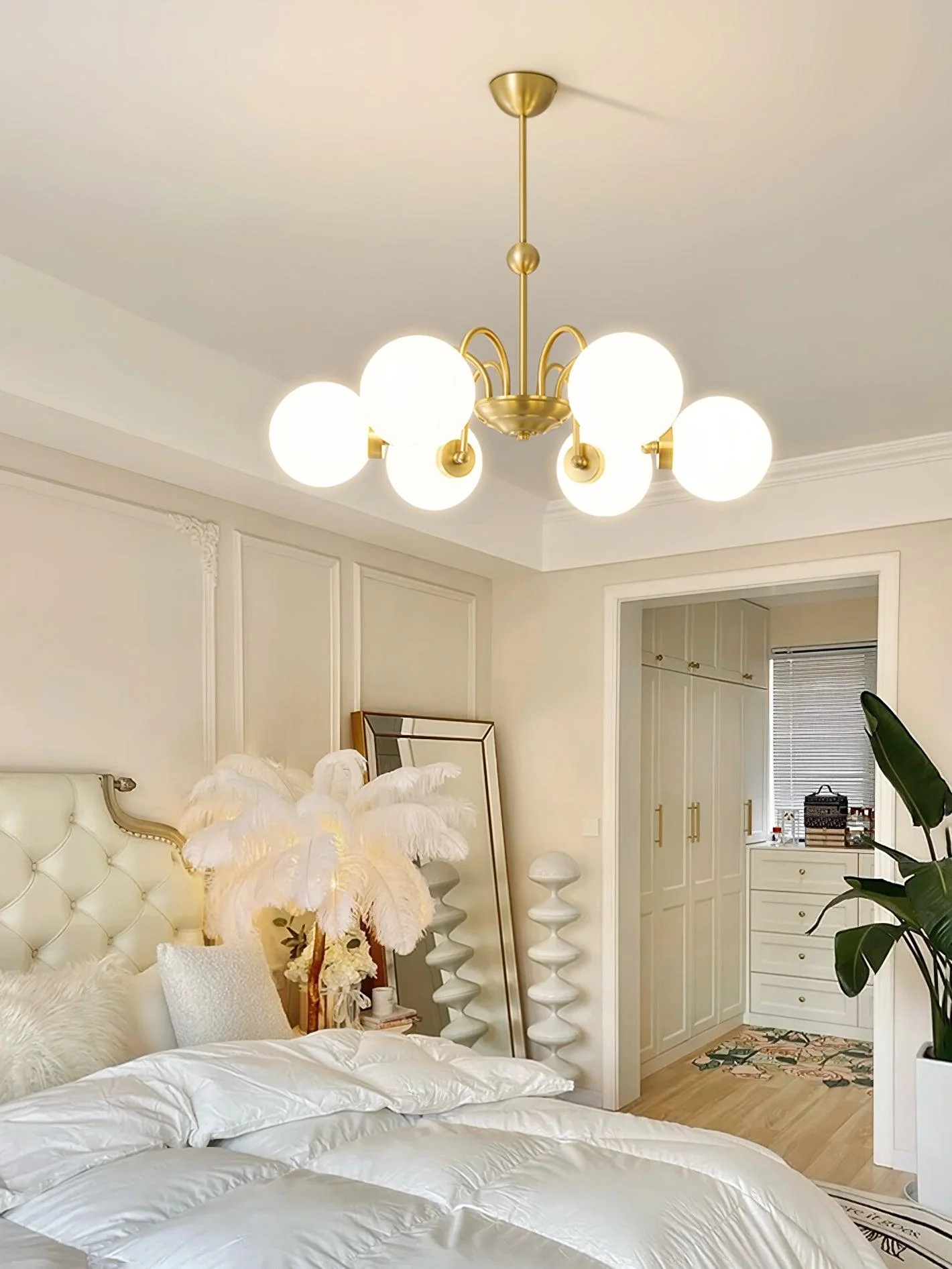 Aurora Luxe Glass Chandelier - Image 2