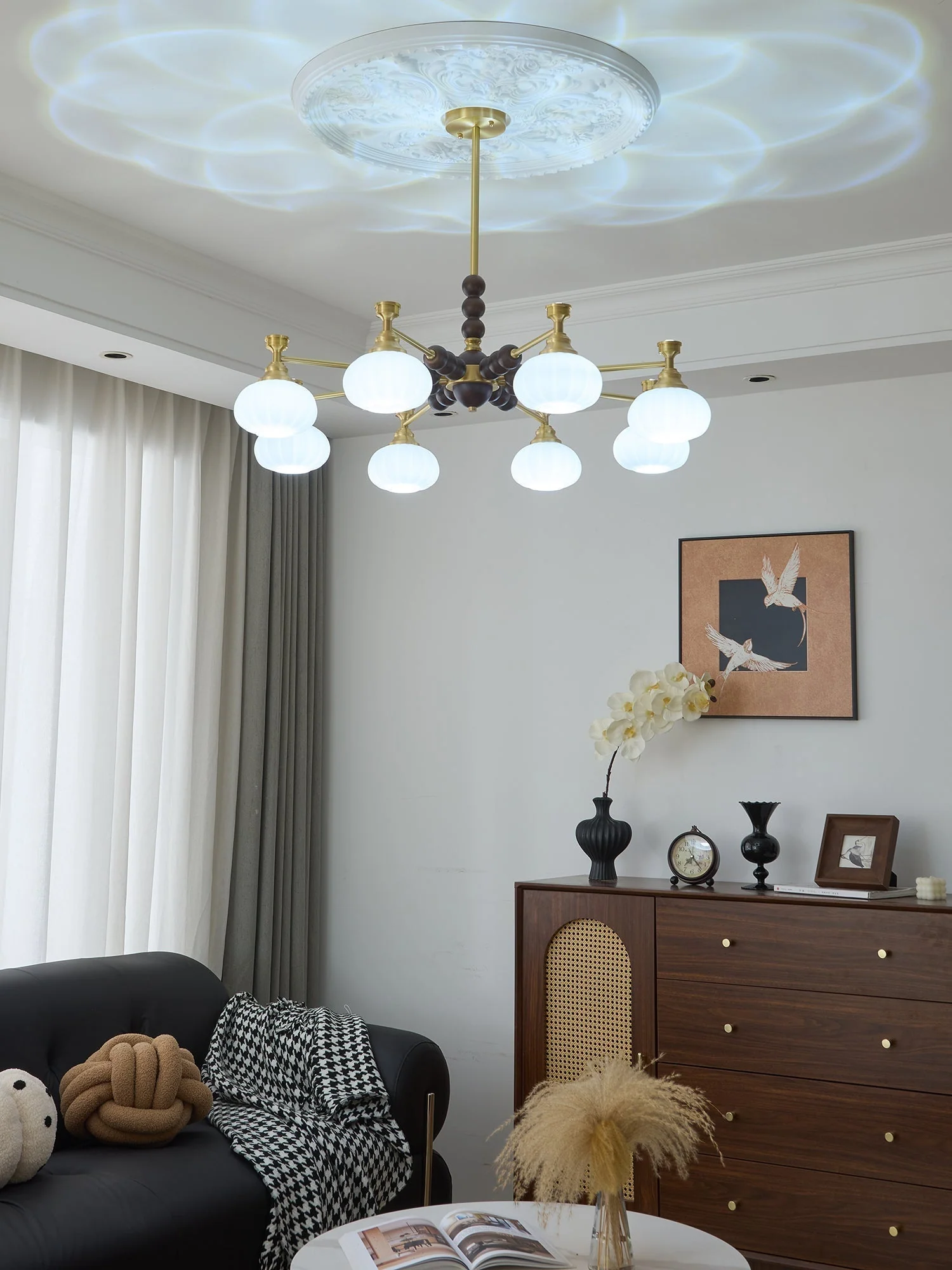 Avdorira Elegance Vintage Brass Wood Chandelier - Image 12