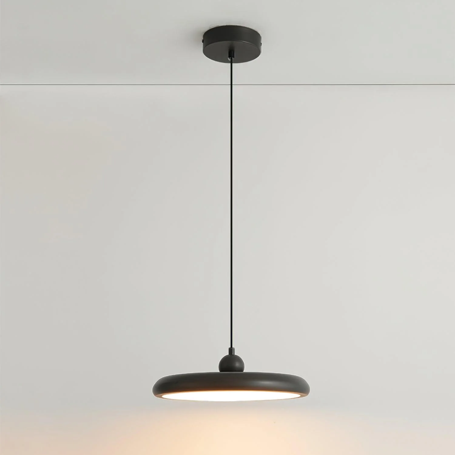 Avelice Brass Glam Pendant Lamp - Image 11