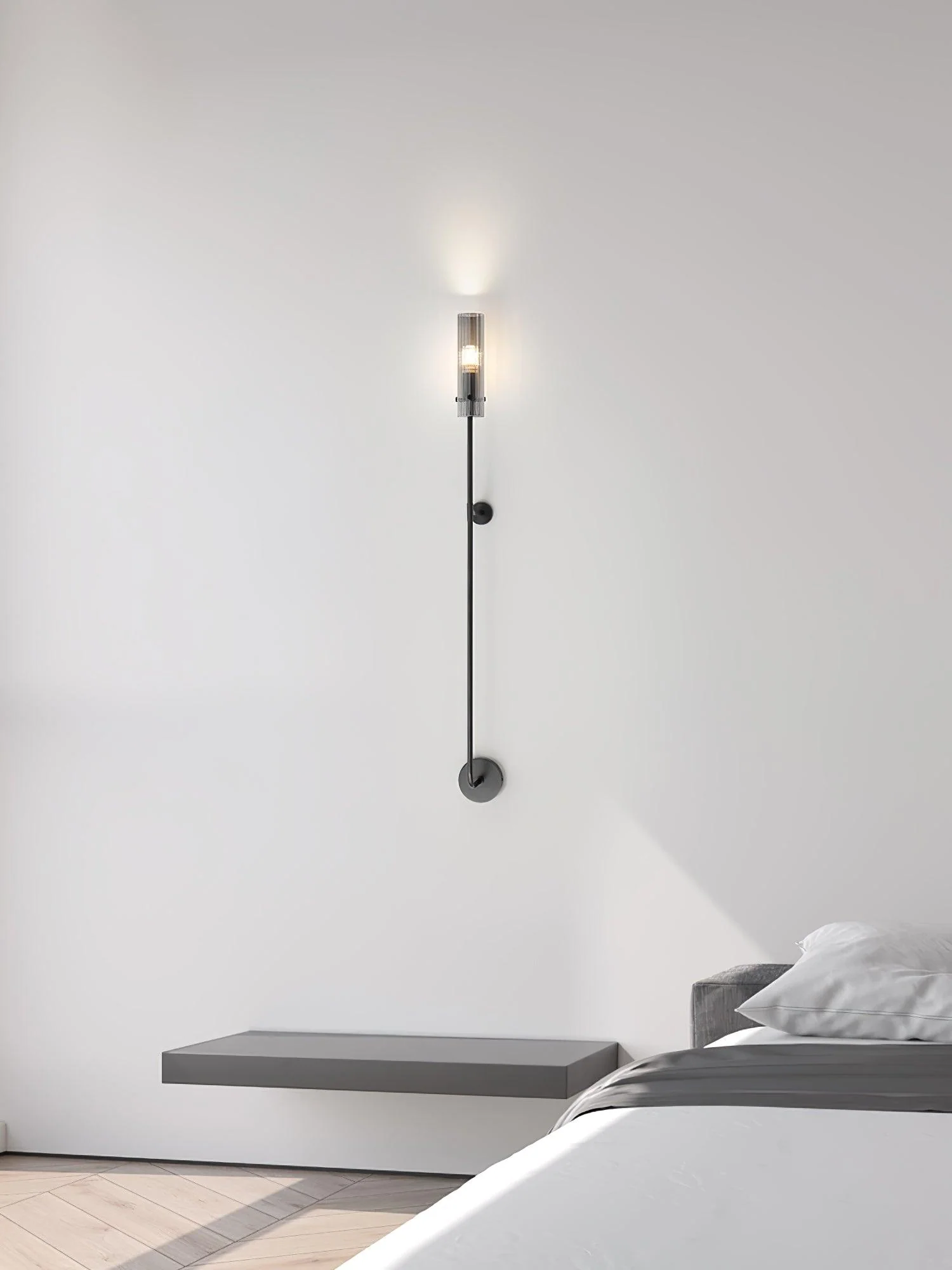 Avelis Modern Minimalist Vertica Wall Lamp - Image 3