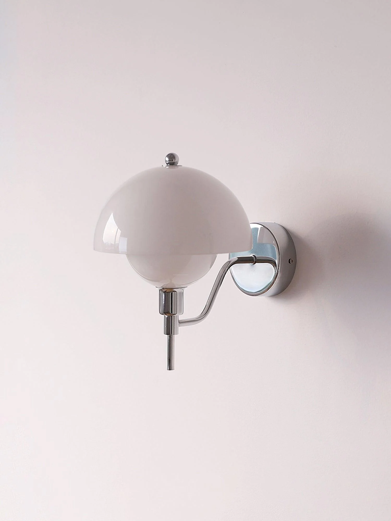Avenila Premium Nordic Art Glass Wall Light - Image 10