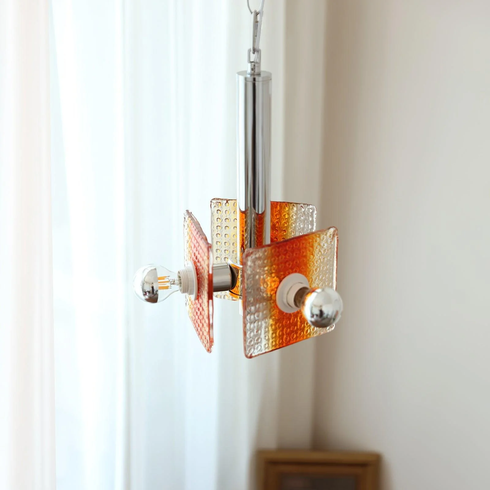 Avenis Glass Elegant Pendant Light - Image 10