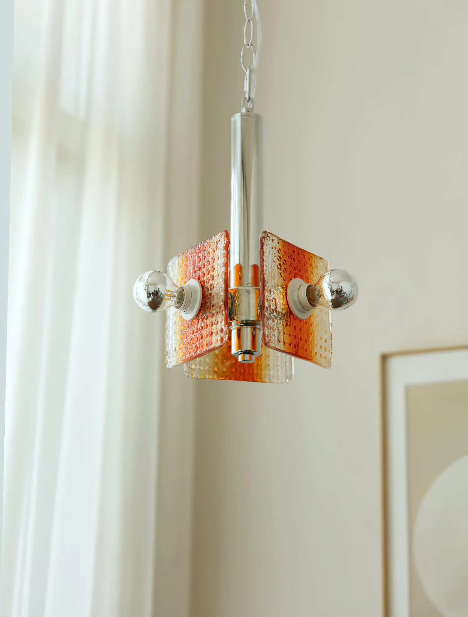 Avenis Glass Elegant Pendant Light - Image 3
