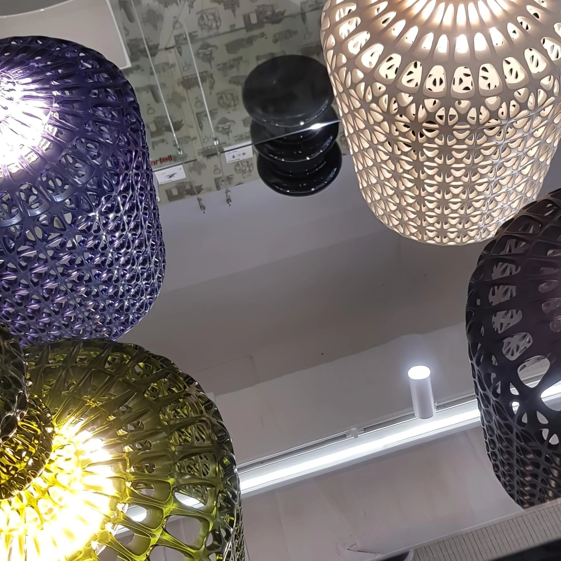 Avnoran Premium Nordic Art Plastic Pendant Lamp - Image 25
