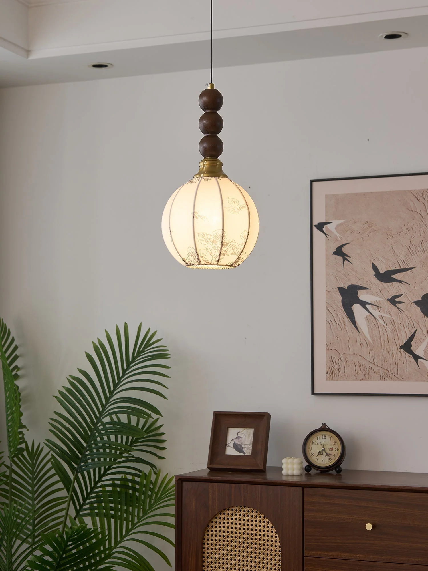 Avshaara Traditional Elegance Vintage Fabric Wood Pendant Light - Image 10