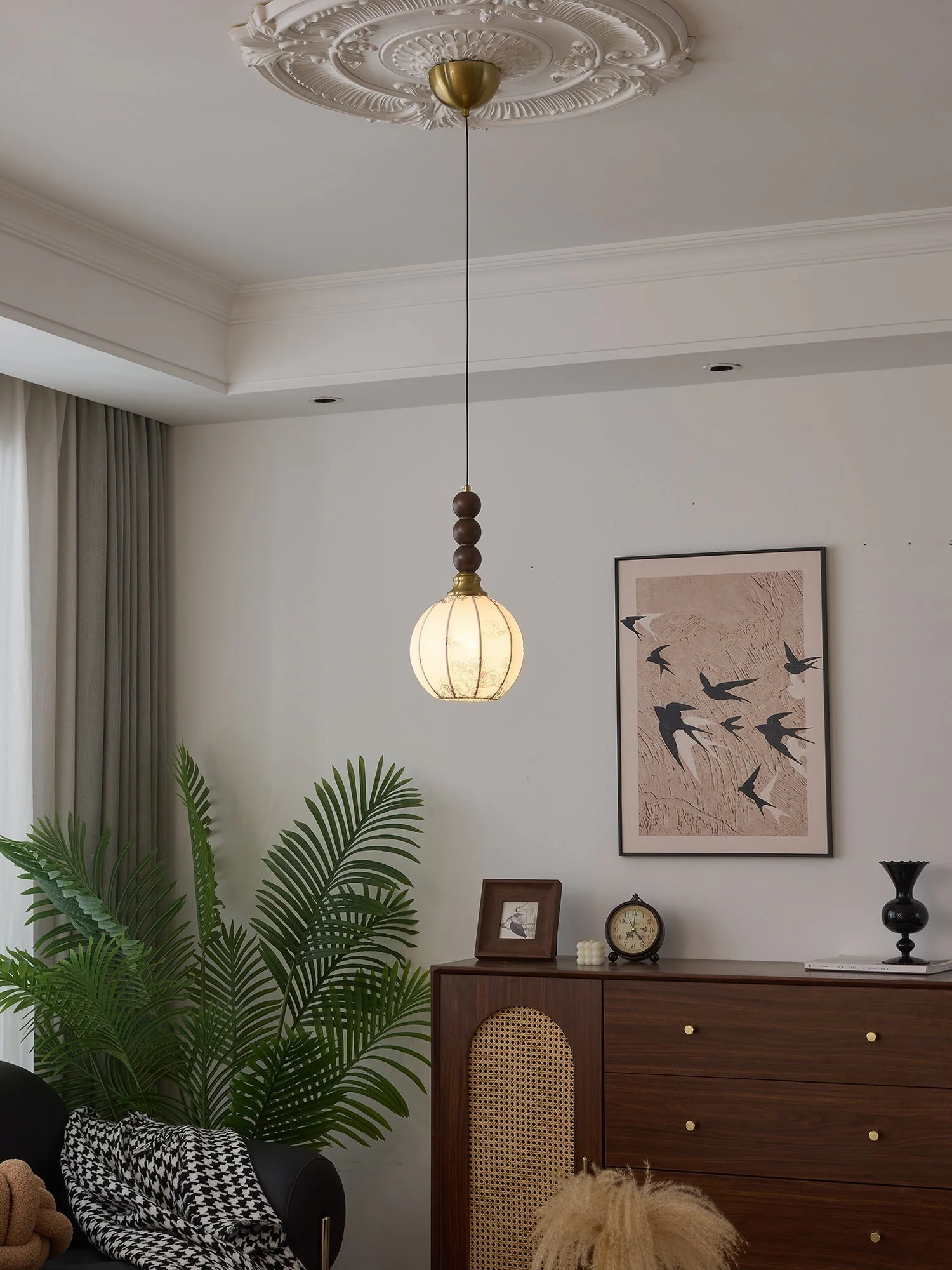 Avshaara Traditional Elegance Vintage Fabric Wood Pendant Light - Image 13