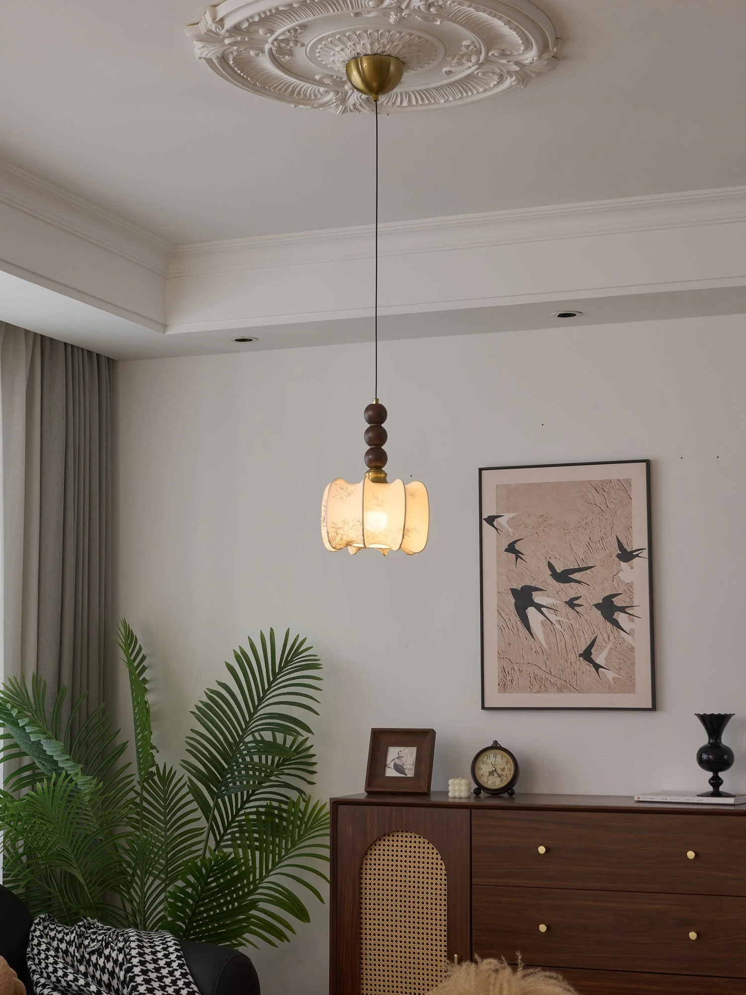 Avshaara Traditional Elegance Vintage Fabric Wood Pendant Light - Image 6