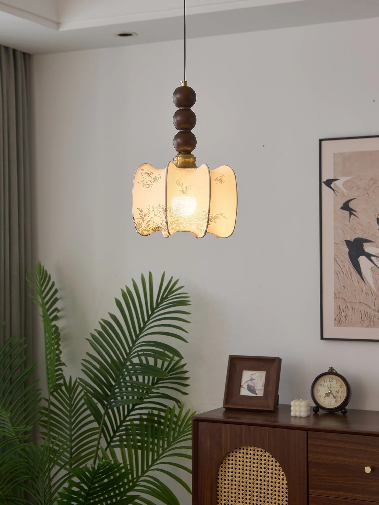 Avshaara Traditional Elegance Vintage Fabric Wood Pendant Light - Image 7